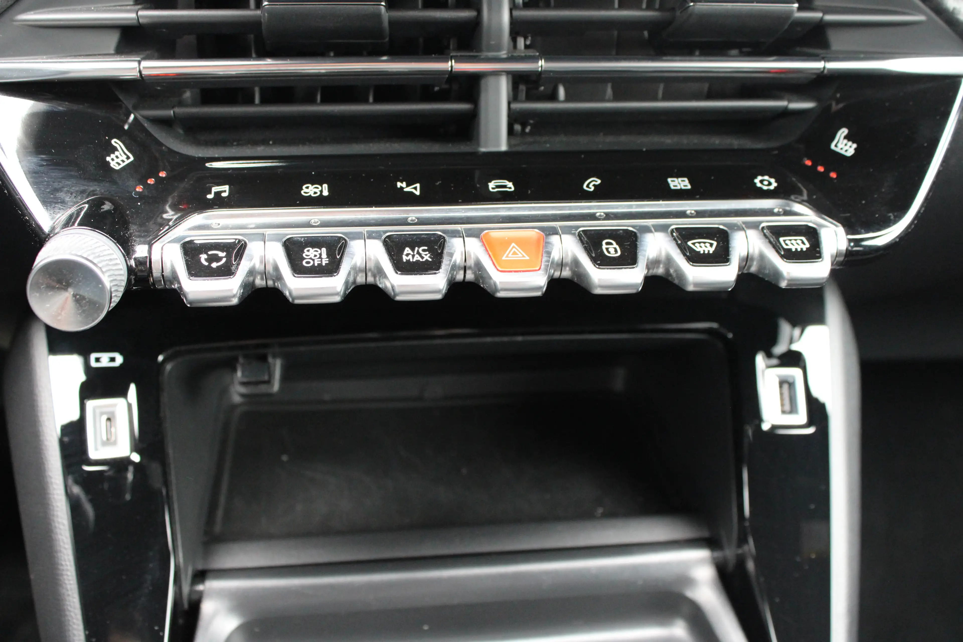 Peugeot 208 1.2 PureTech 130pk EAT8 GT Pack | Automaat | Navig — photo 32