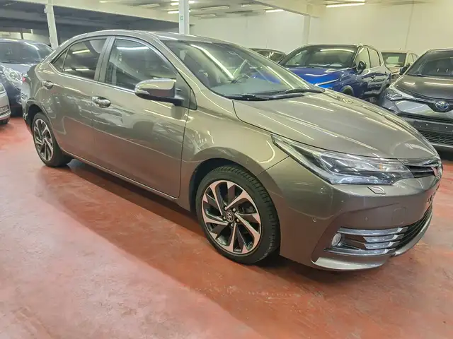Toyota Corolla Corolla 1.6i Lounge