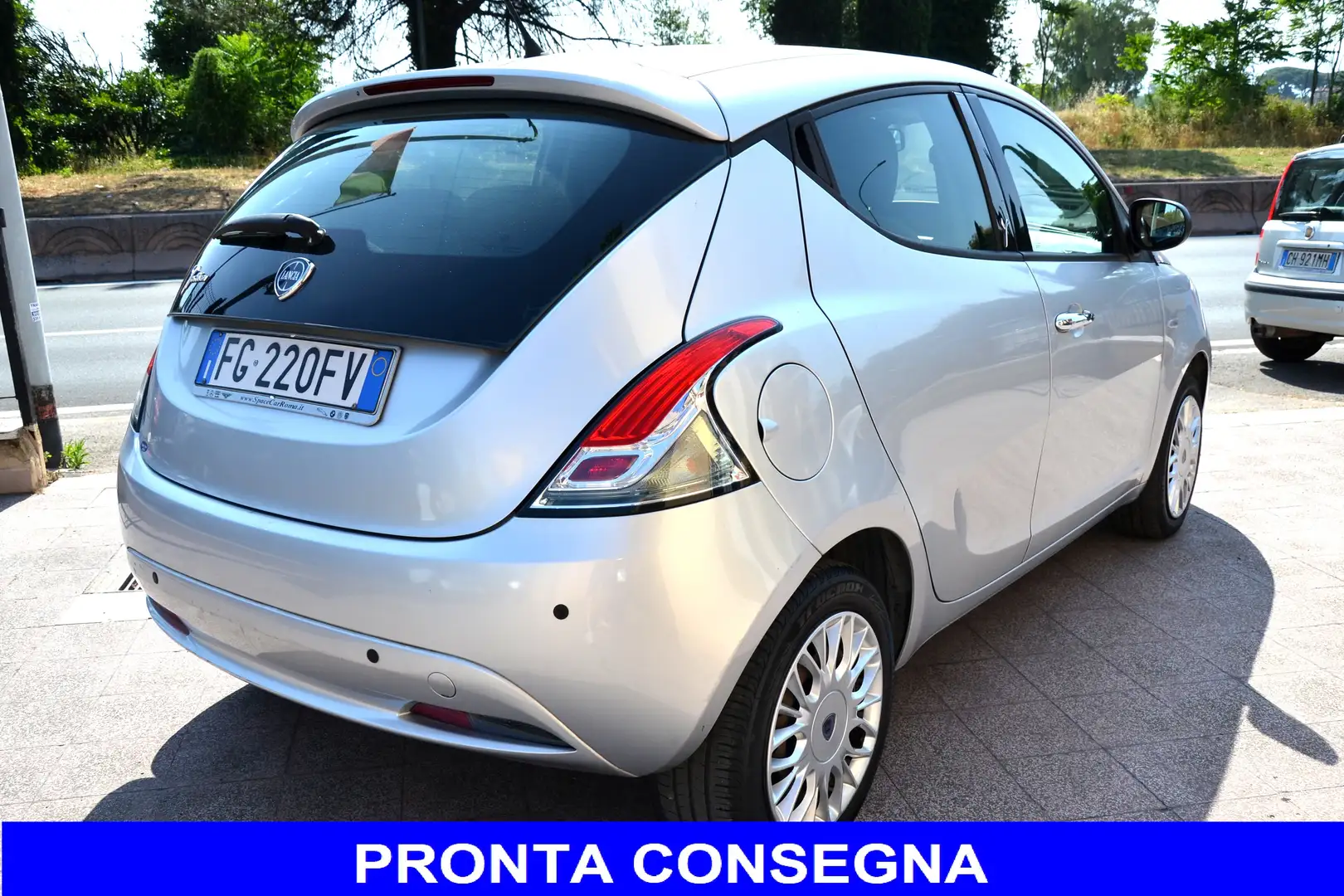 Lancia Ypsilon 1.3 MJT 95CV GOLD *KM 39000 ORIGINALI**PREZZO VERO Argent - 2