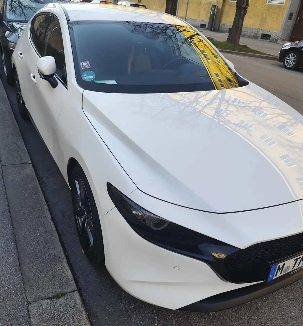 Mazda 3 Selection Weiß - 1