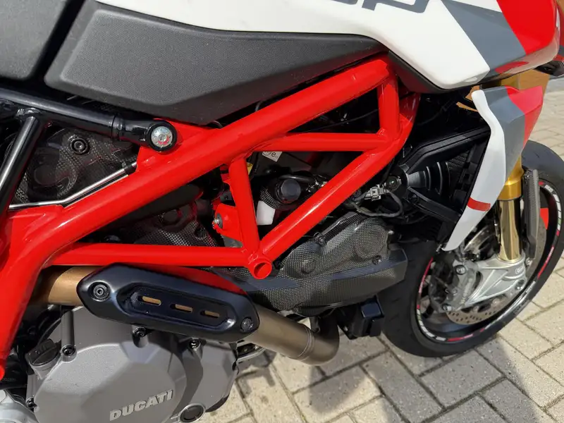 Ducati Hypermotard 950 - foto 6