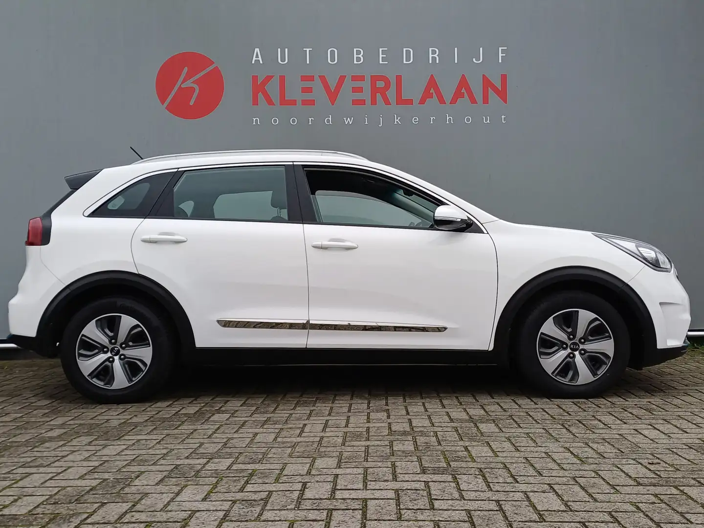 Kia Niro 1.6 GDi PHEV DynamicLine | PHEV | CLIMATE CONTROL Wit - 2