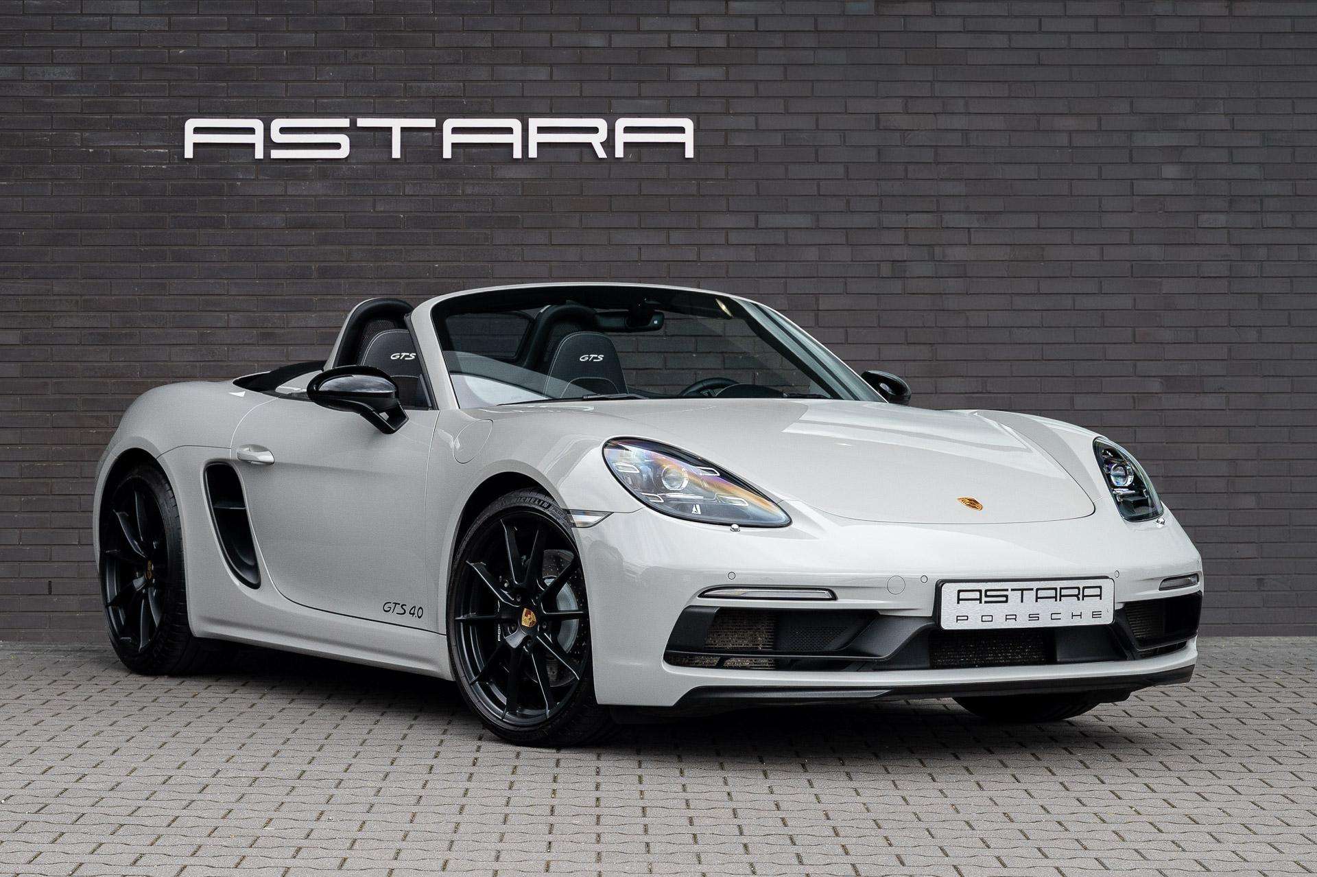 Porsche 718