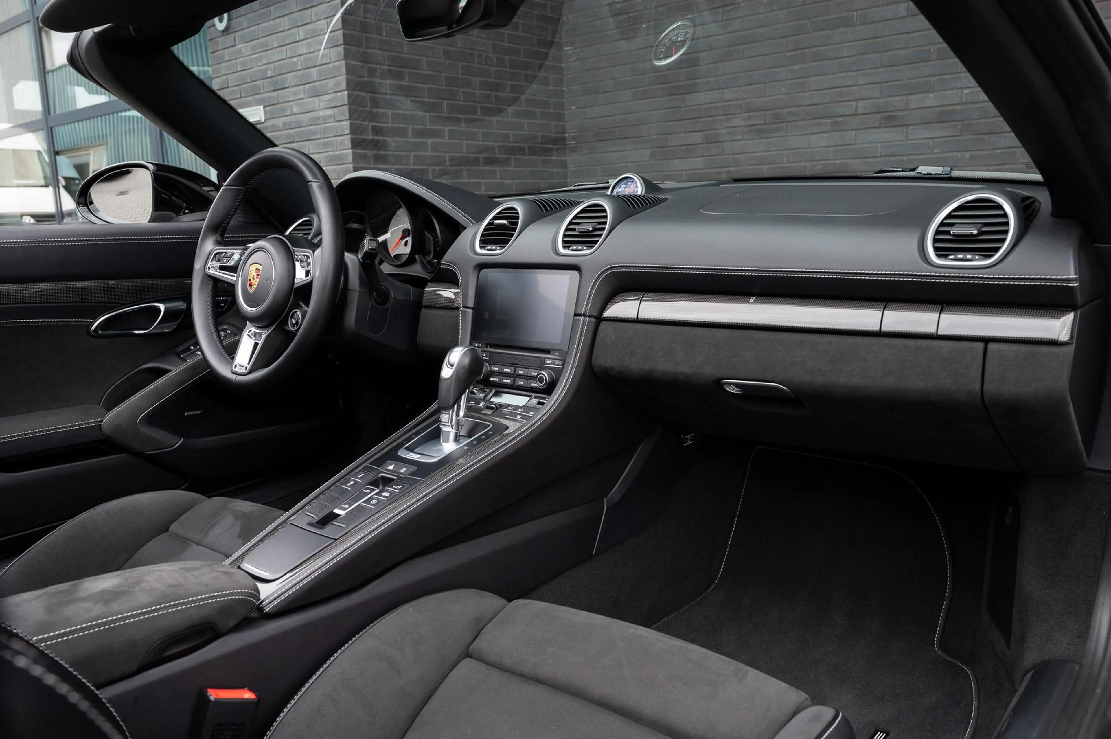Porsche 718 Boxster GTS 4.0 | krijt | BTW — photo 19