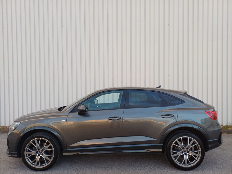 Audi Q3 Sportback 35 TDI S line/Navi/LED/Virtual/20"