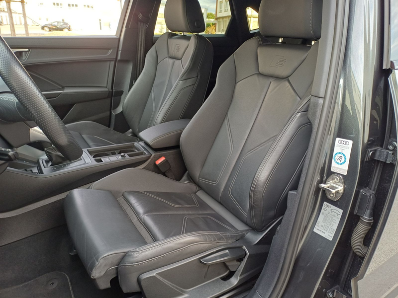 Audi Q3 Sportback 35 TDI S line/Navi/LED/Virtual/20" — photo 9