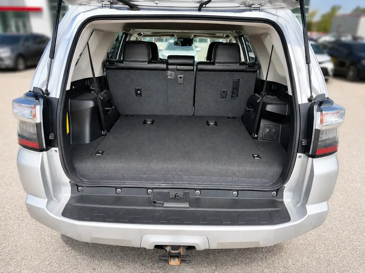 Toyota 4-Runner снимка Toyota 4-Runner