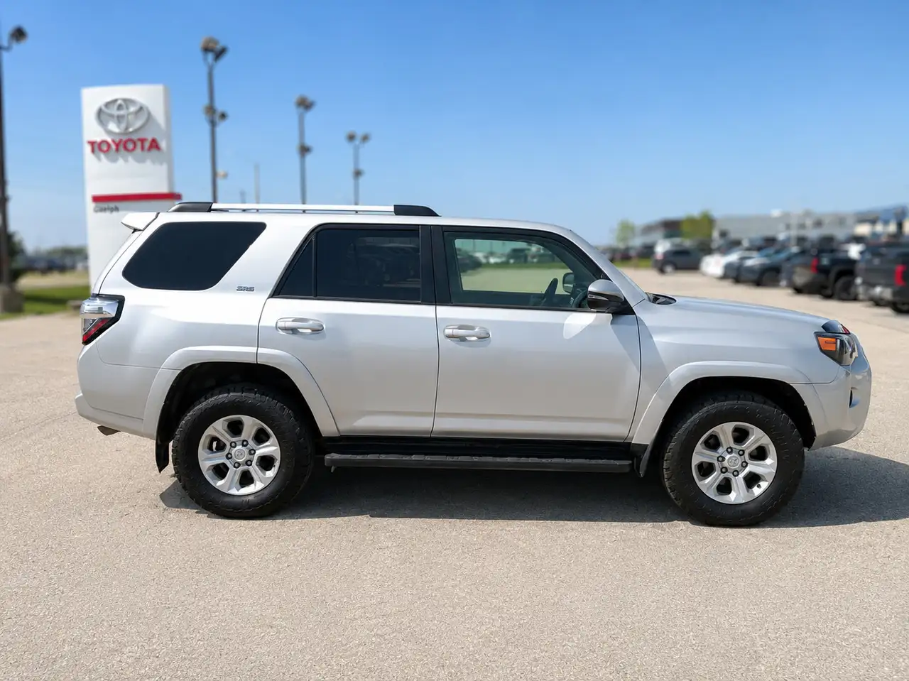 Toyota 4-Runner снимка Toyota 4-Runner