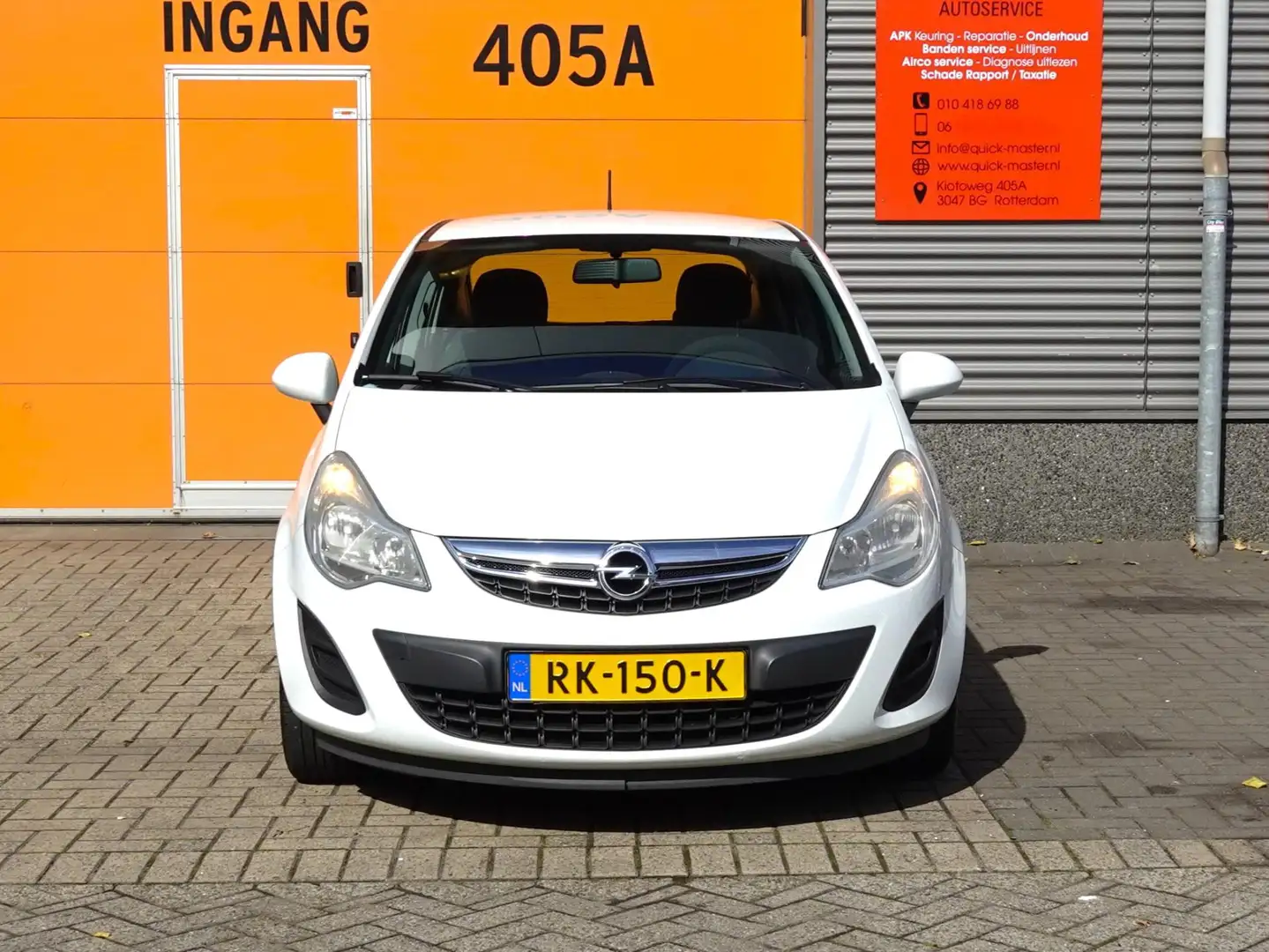 Opel Corsa 1.4-16V Design Edition - Automaat - Airco- Trekhaa Blanc - 2