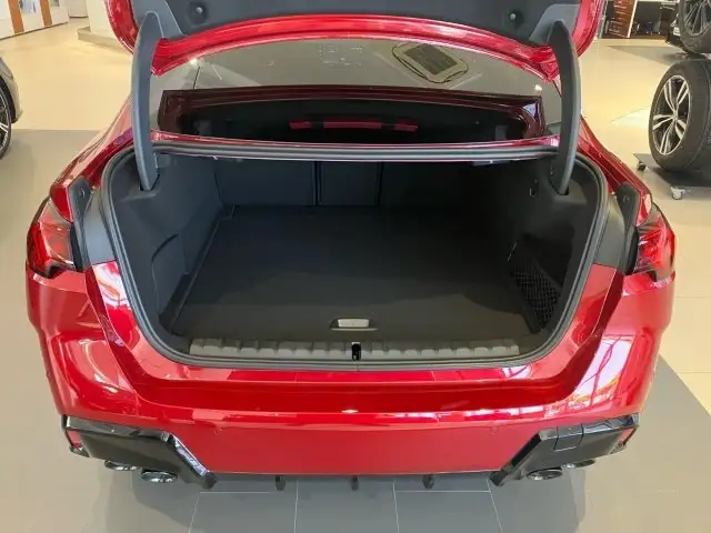 BMW M2 35 xDrive Gran Coupe Ansicht 10