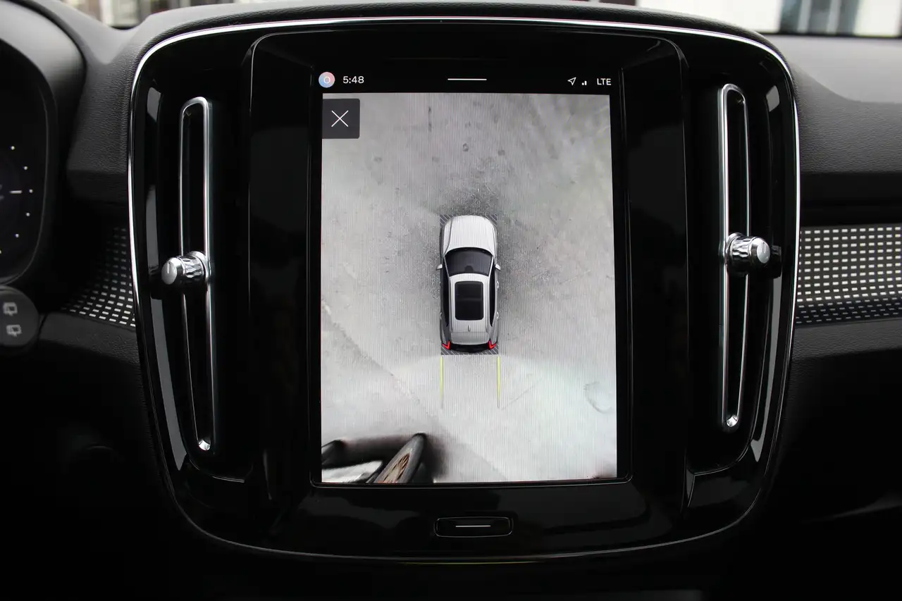 Volvo XC40 снимка Volvo XC40