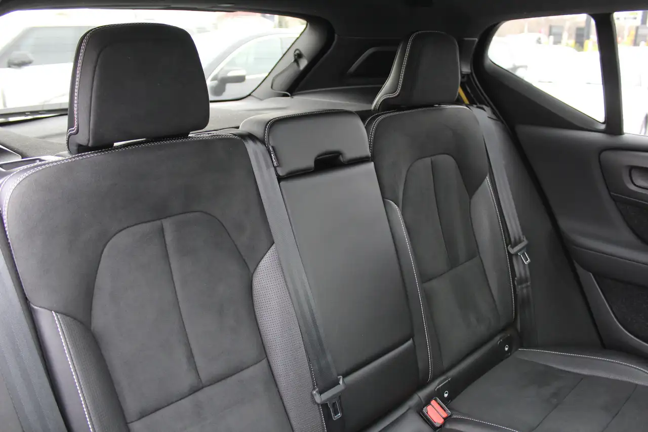 Volvo XC40 снимка Volvo XC40