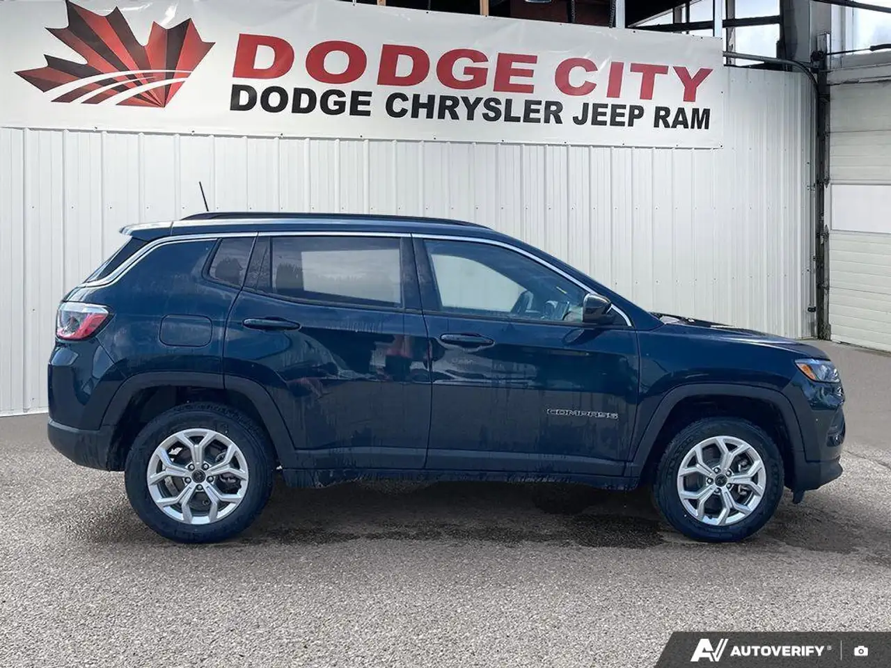 Jeep Compass снимка Jeep Compass