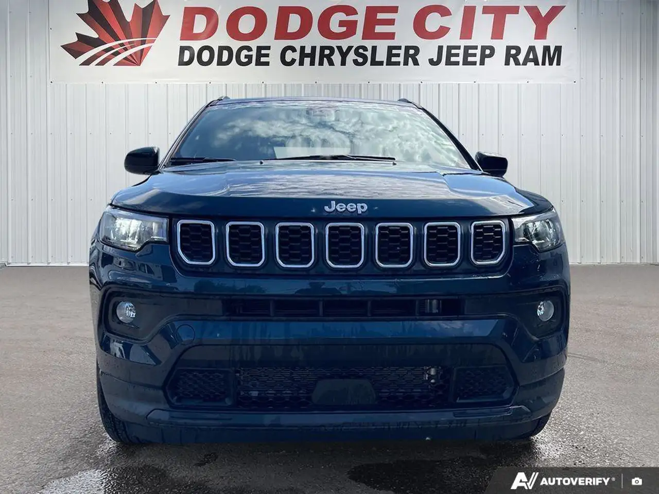 Jeep Compass снимка Jeep Compass