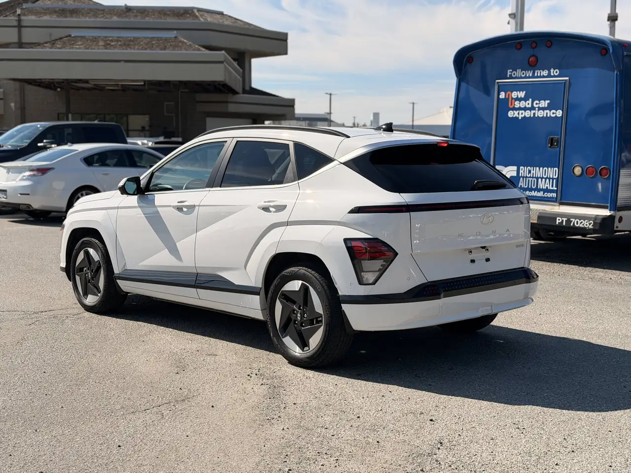 Hyundai KONA снимка Hyundai KONA