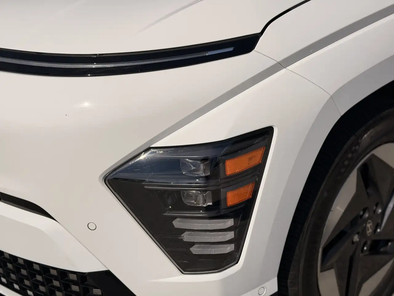 Hyundai KONA снимка Hyundai KONA