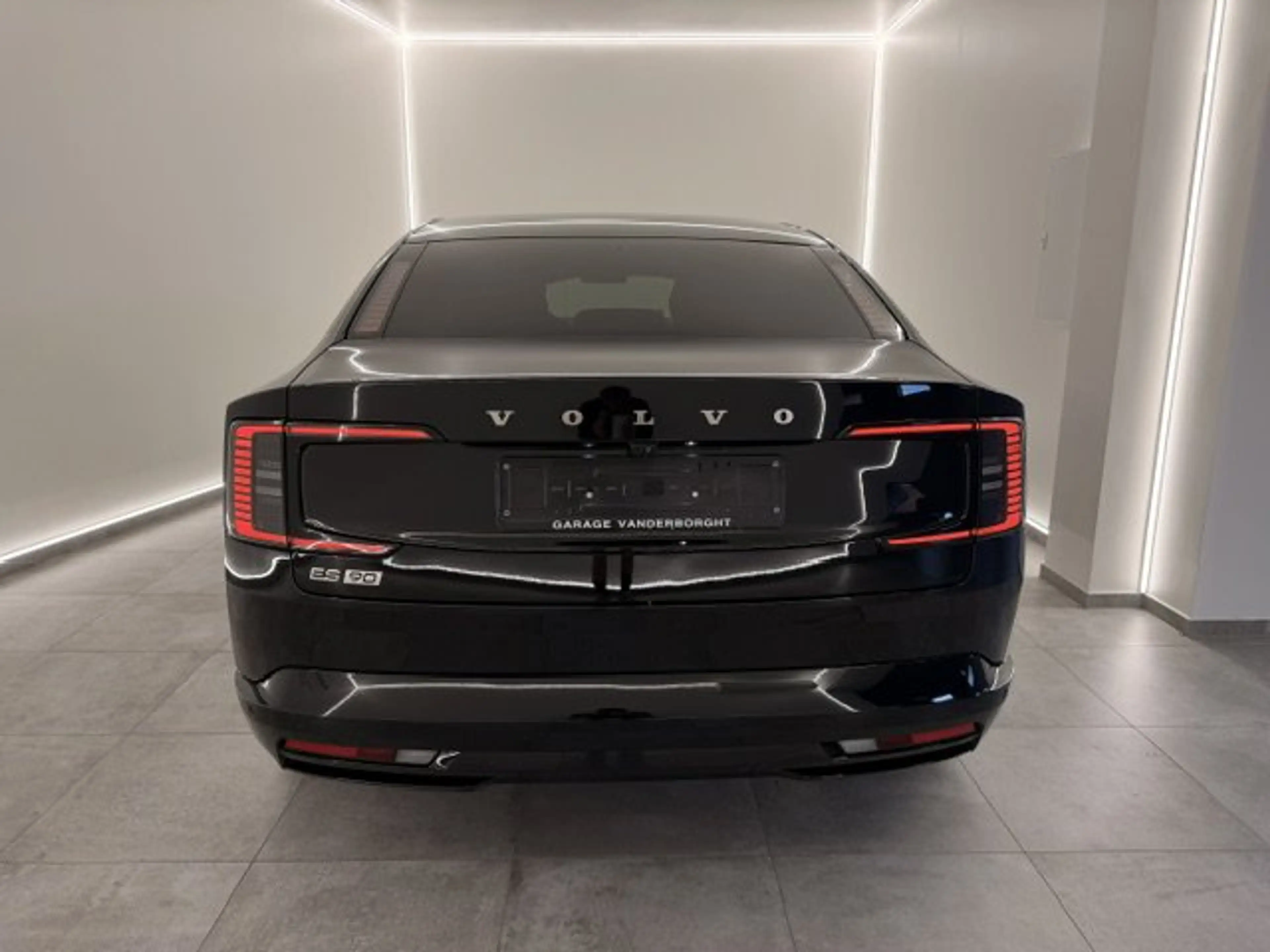 Volvo ES90 PLUS EXTENDED RANGE +TAL VAN OPTIES — photo 6