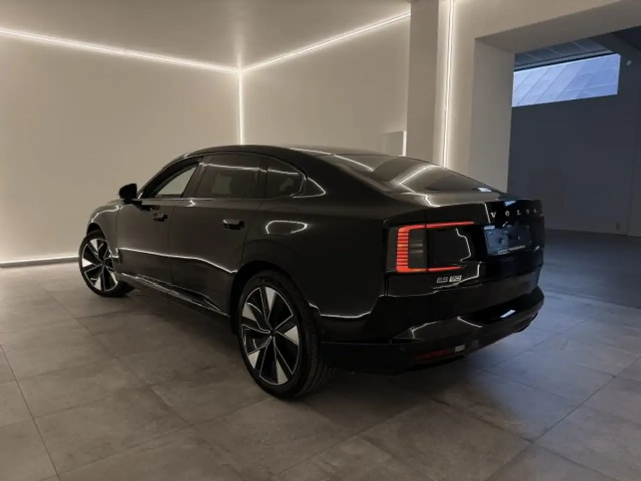 Volvo ES90 2026