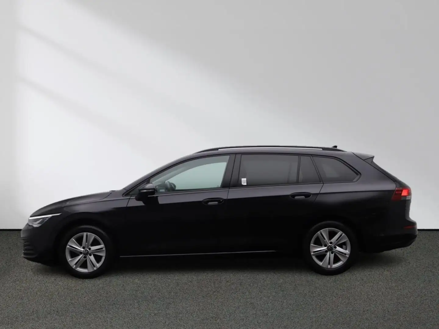 Volkswagen Golf VIII Variant Life 2.0 TDI DSG Navi LED AHK Noir - 2