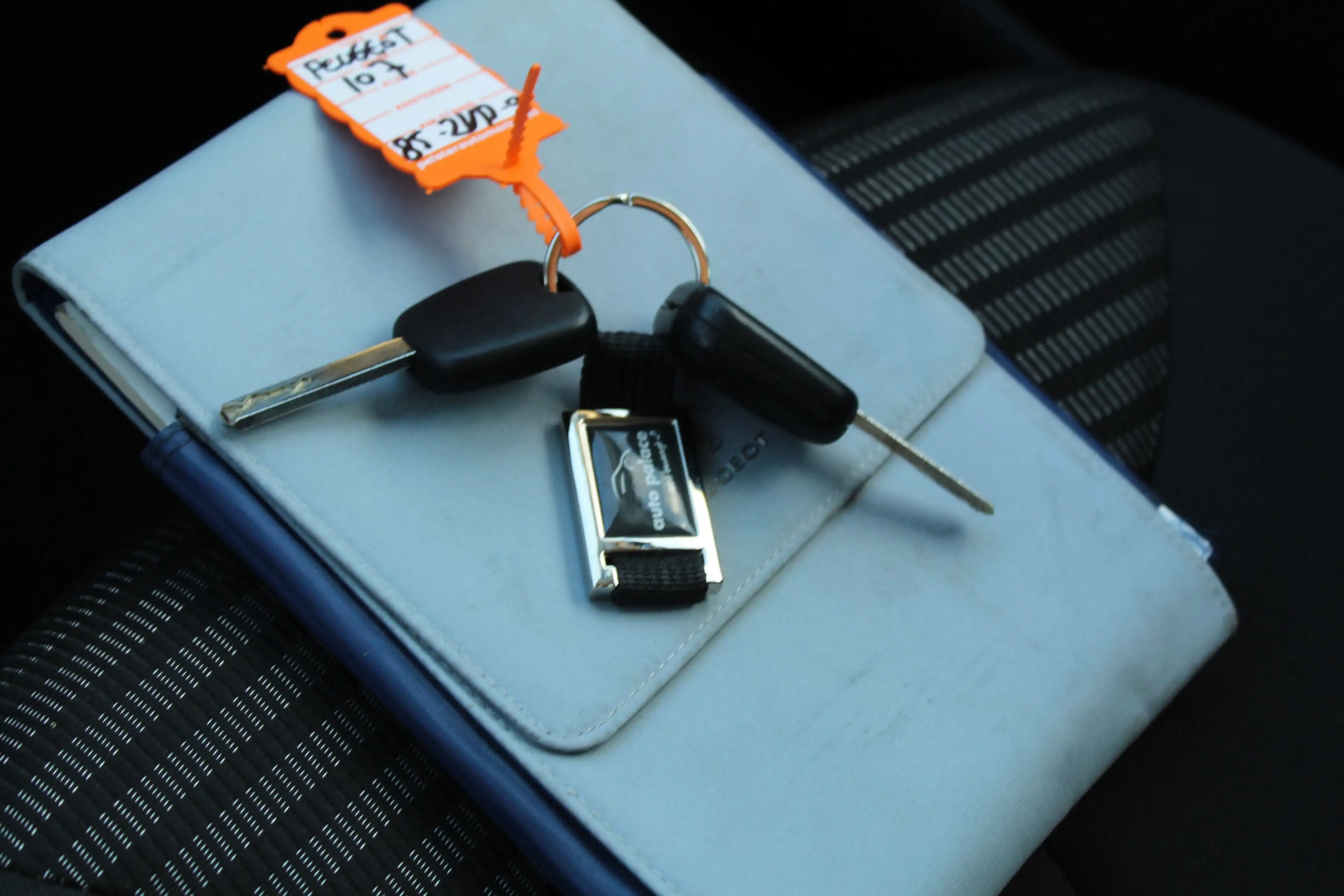 Peugeot 107 1.0 Active AUTOMAAT | Airco | Elektrisch pakket — photo 11