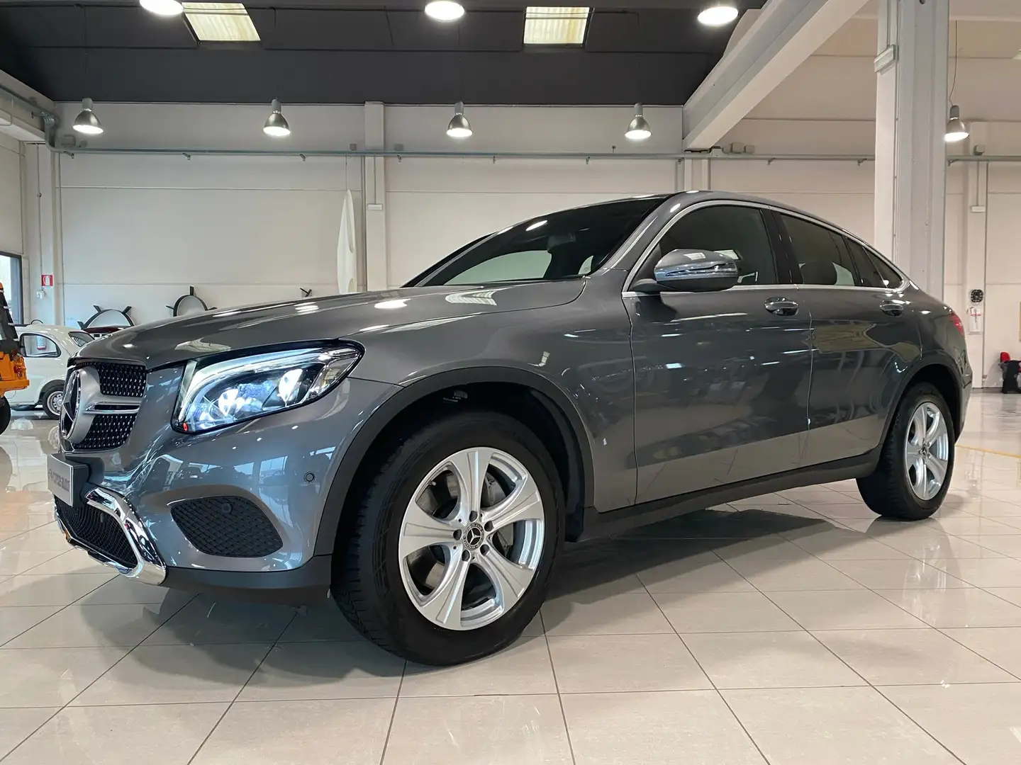 Mercedes-Benz GLC 250 d 4Matic Coupé Sport 204CV UNICO PROPRIETARIO Grau - 1