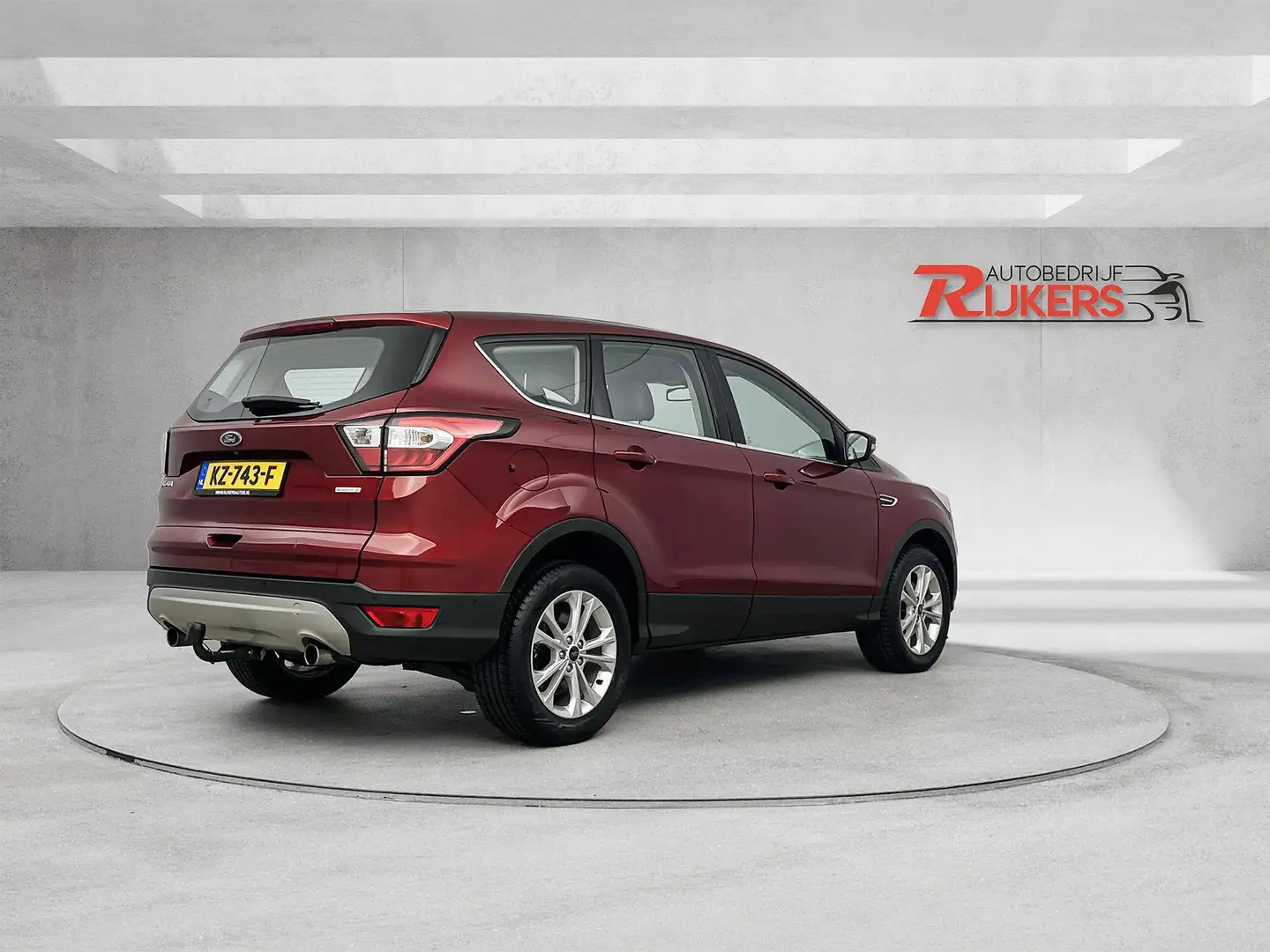 Ford Kuga 1.5 EcoBoost Titanium 120pk,Camera A,Apple Carpl,C Rouge - 2