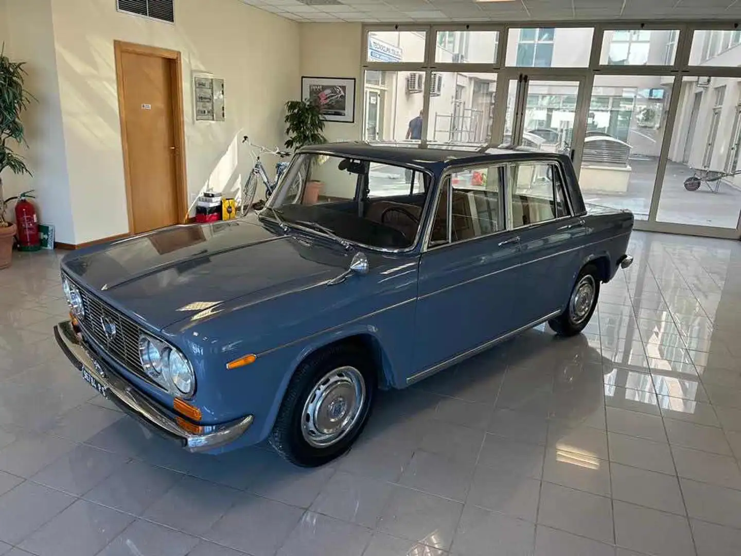 Lancia Fulvia berlina 2ª serie Bleu - 2