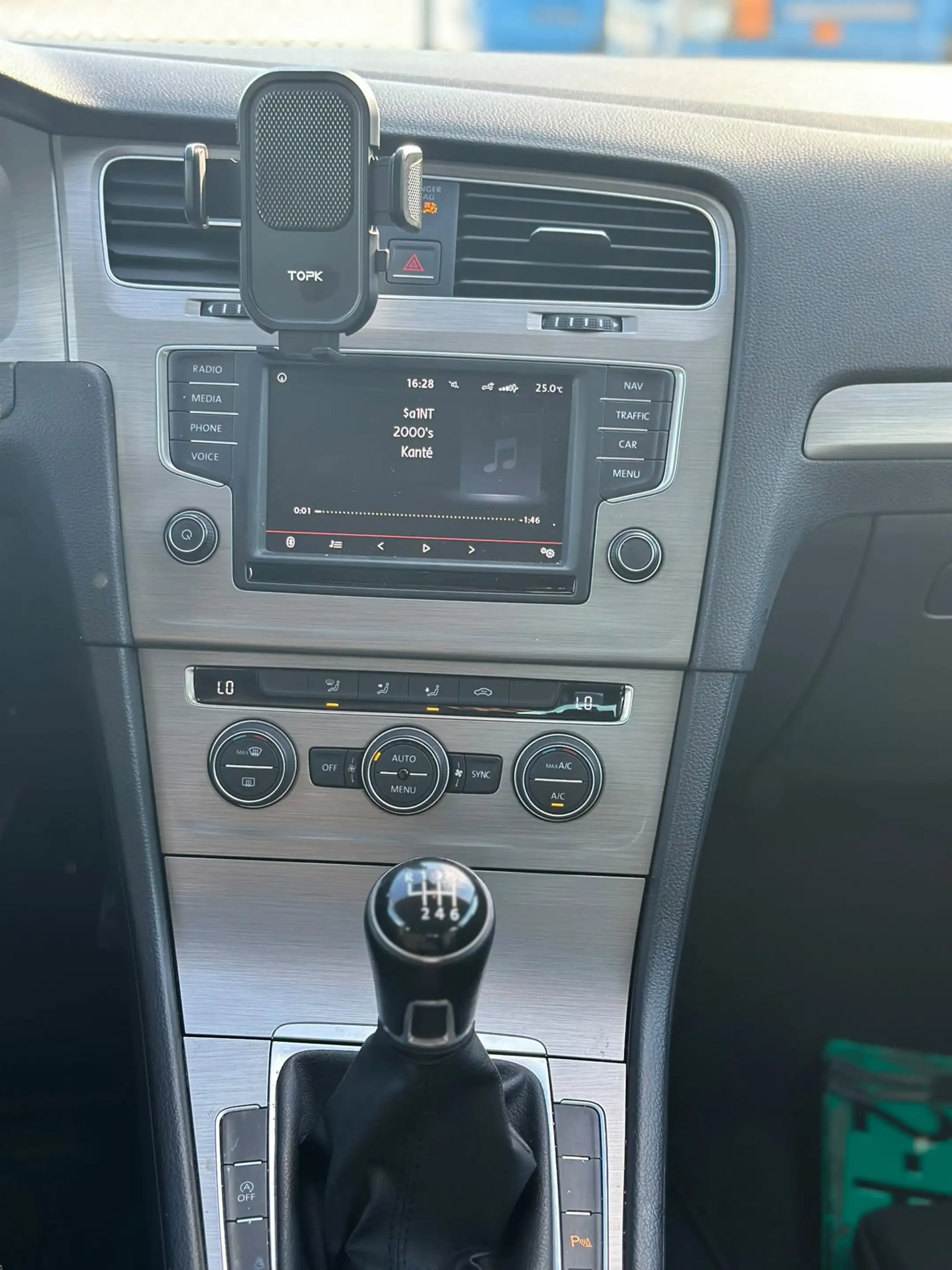Volkswagen Golf 1.0 TSI NAVI - AIRCO - CRUISE — photo 8
