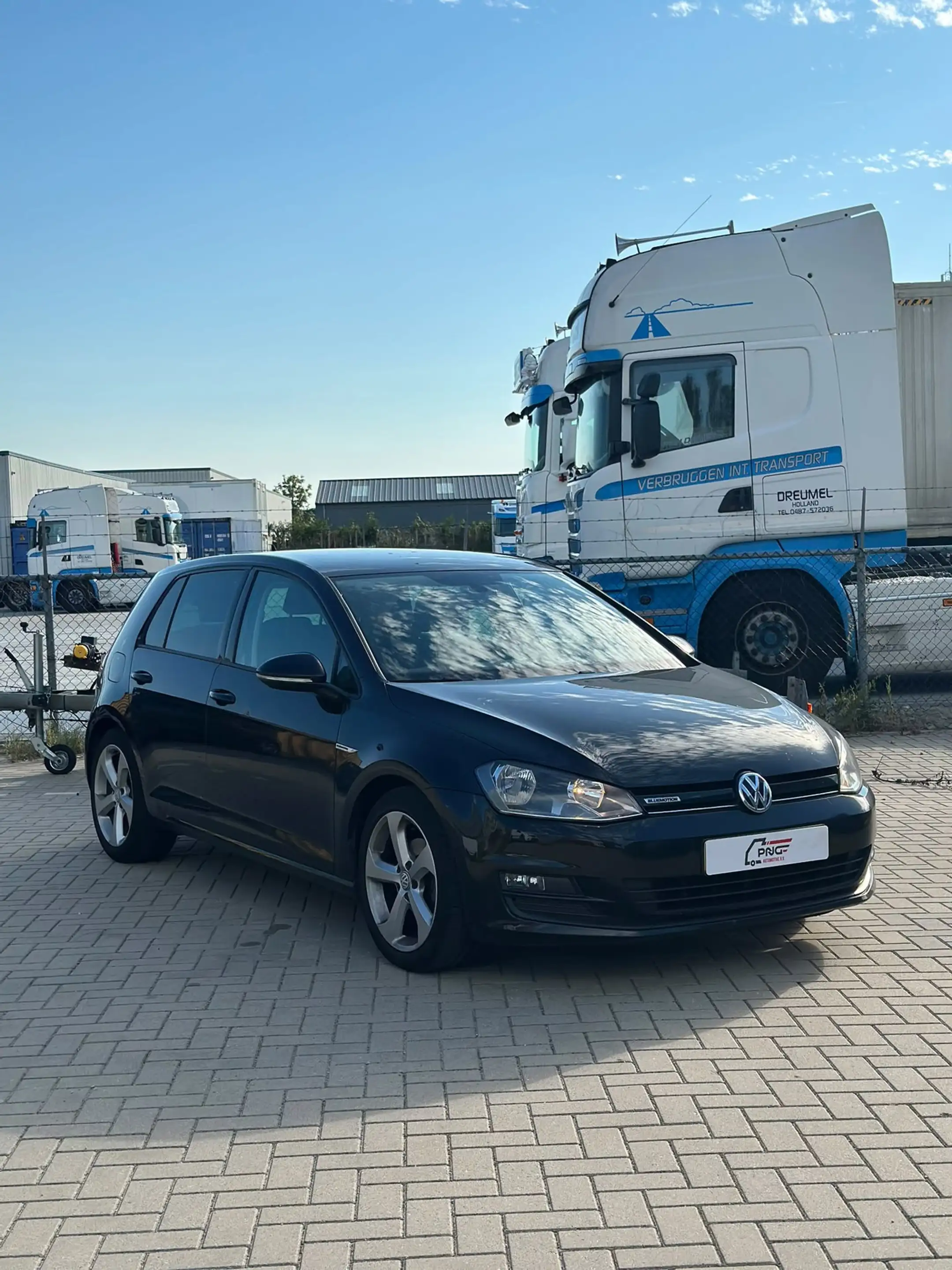 Volkswagen Golf 1.0 TSI NAVI - AIRCO - CRUISE — photo 3