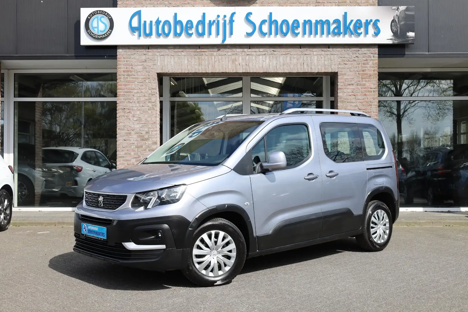 Peugeot Rifter 1.2 Puretech TREKHAAK NAVI CARPLAY CRUISE PDC DAB Grau - 1