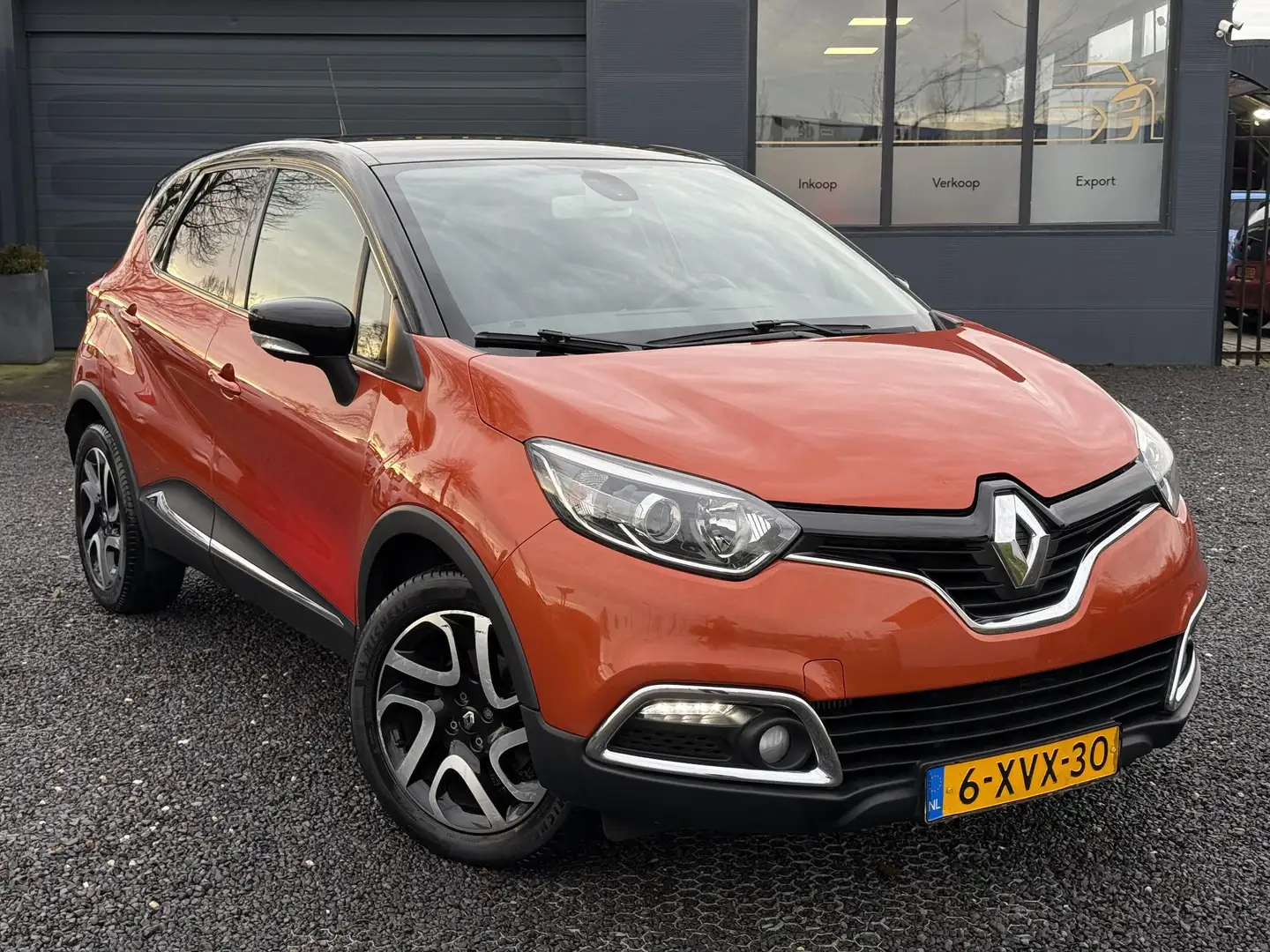 Renault Captur 1.2 TCe Dynamique Dealer Onderhouden,Camera,Navi,2 Orange - 2