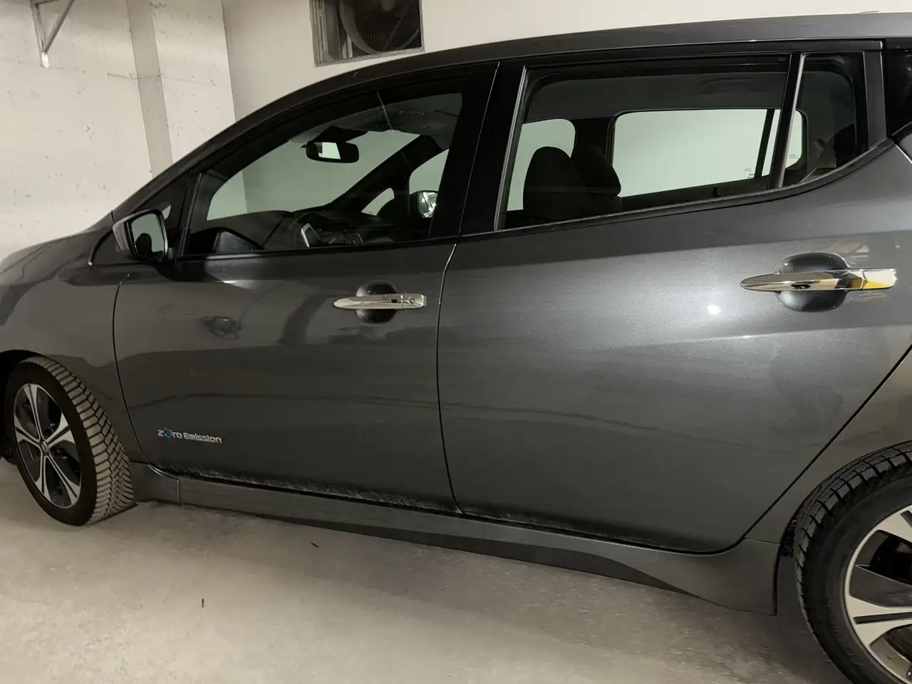 Nissan Leaf снимка Nissan Leaf
