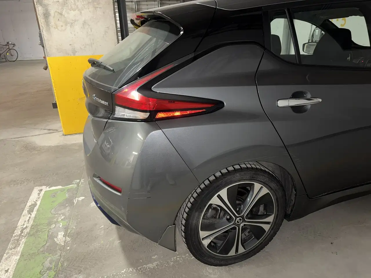 Nissan Leaf снимка Nissan Leaf