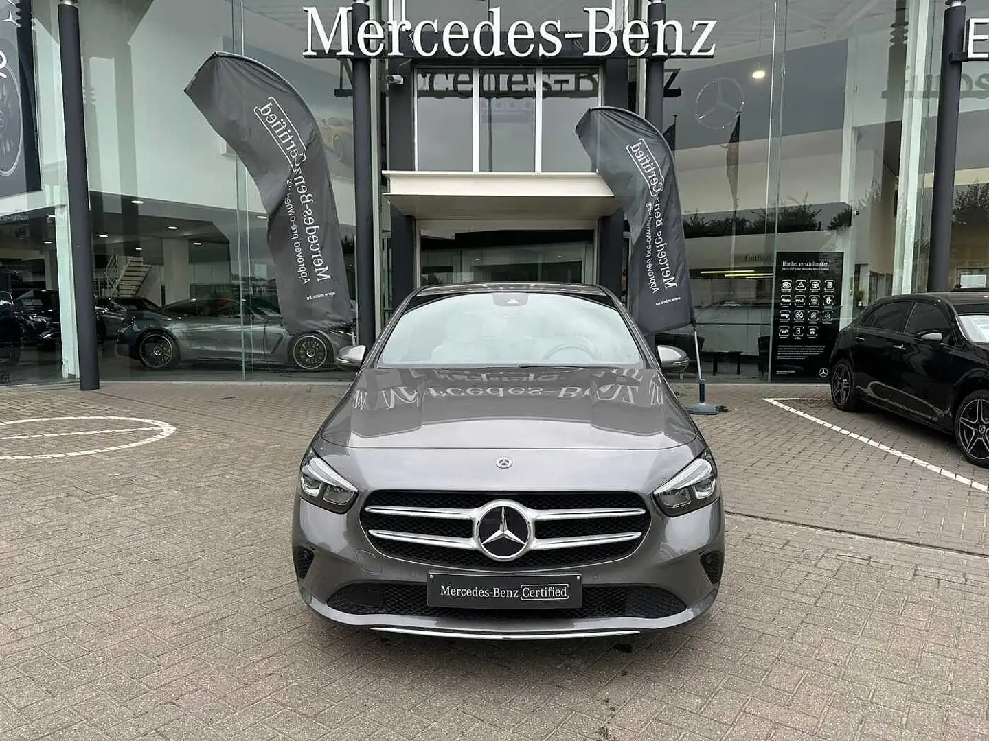 Mercedes-Benz B 180 Gris - 2