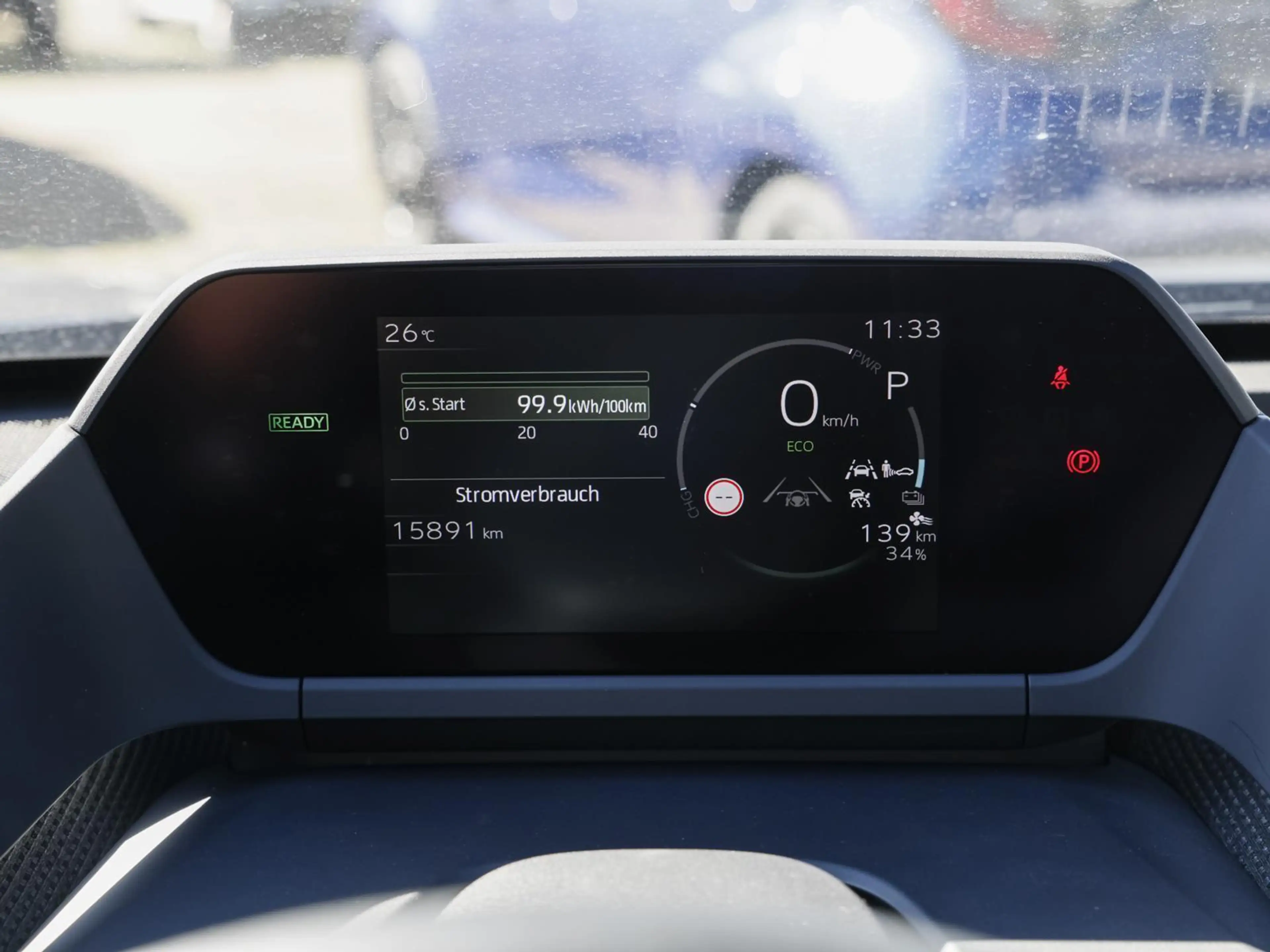 Toyota bZ4X NAVI SHZ PDC KLIMA BT ZV — photo 13