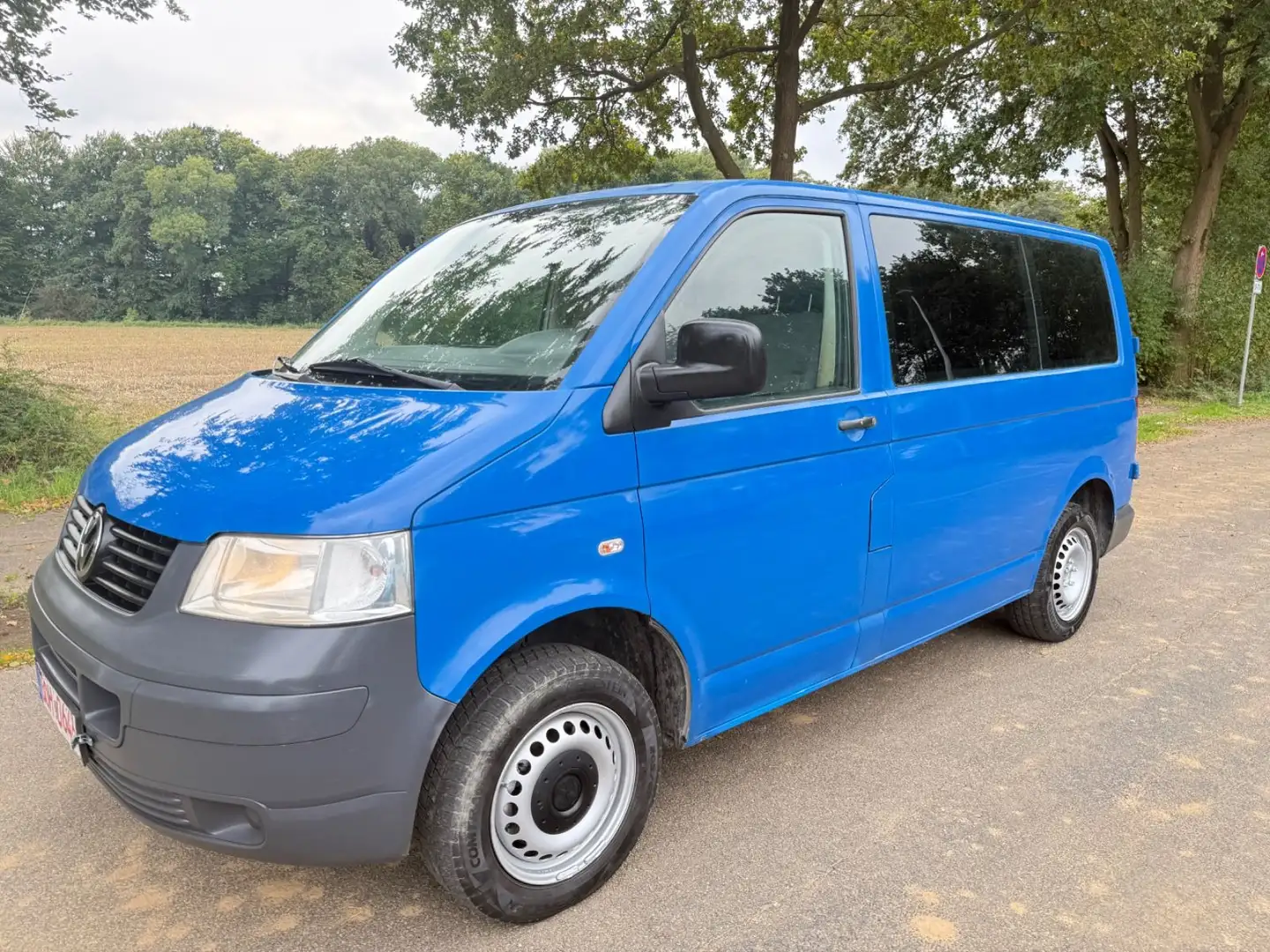 Volkswagen T5 Transporter *1.9 TDI*Guten-Zustand*Mixto*1-H* Blau - 2