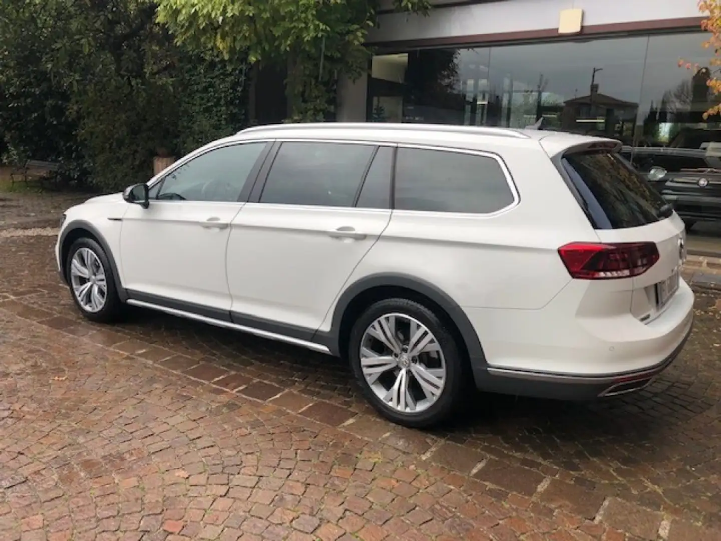 Volkswagen Passat Alltrack 2.0 TDI 190 CV 4MOTION DSG BMT Blanc - 2