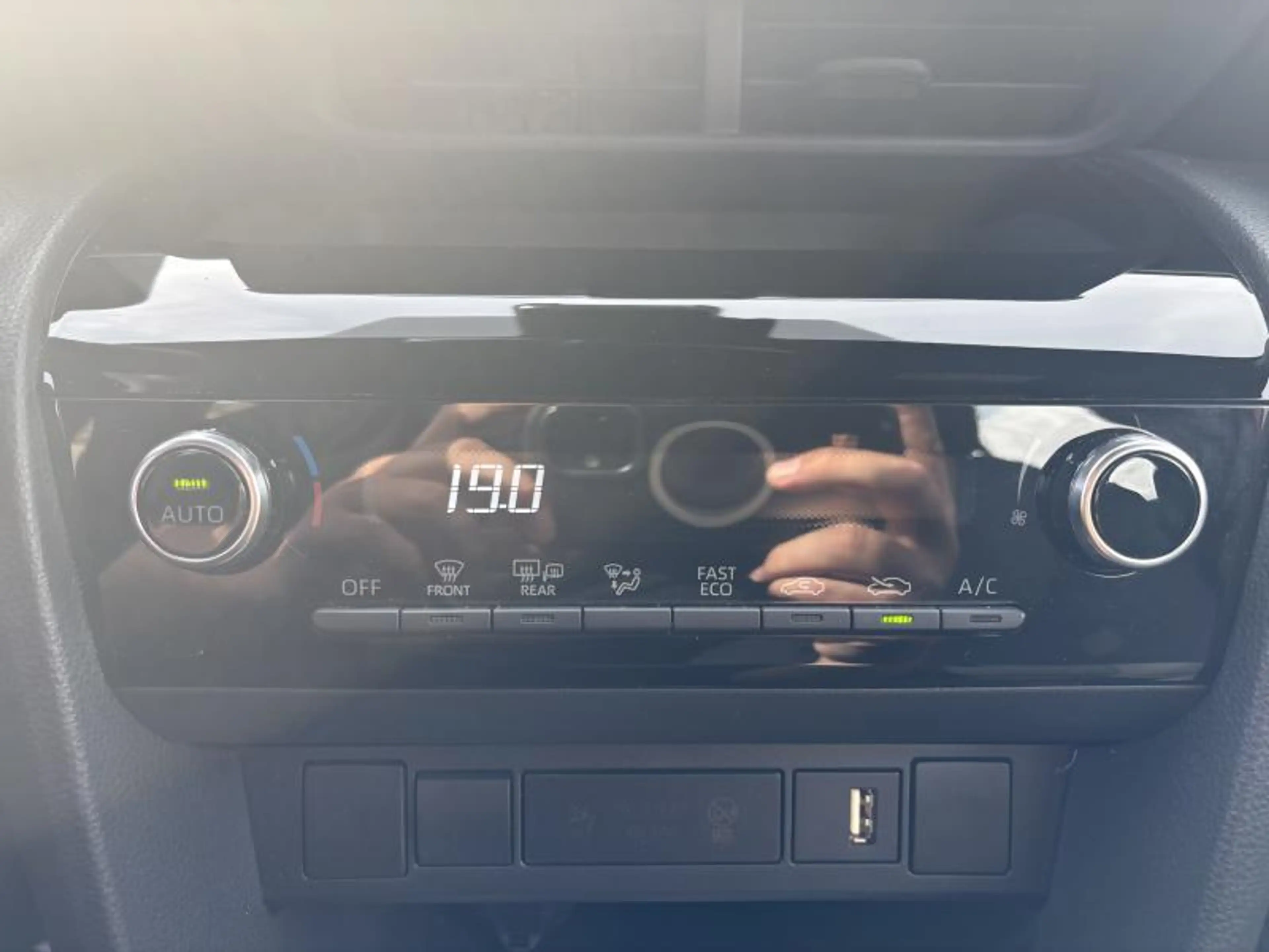 Toyota Yaris Cross Dynamic Plus — photo 10