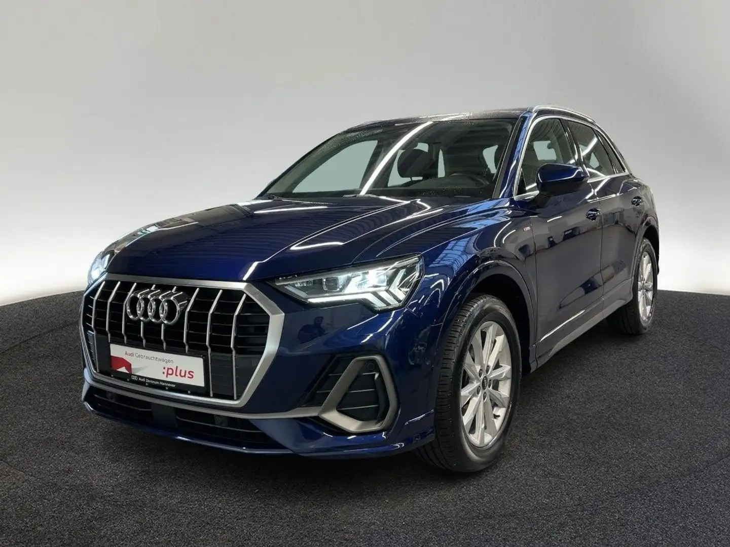 Audi Q3 35 TFSI S line Matrix DAB virtual Blau - 2