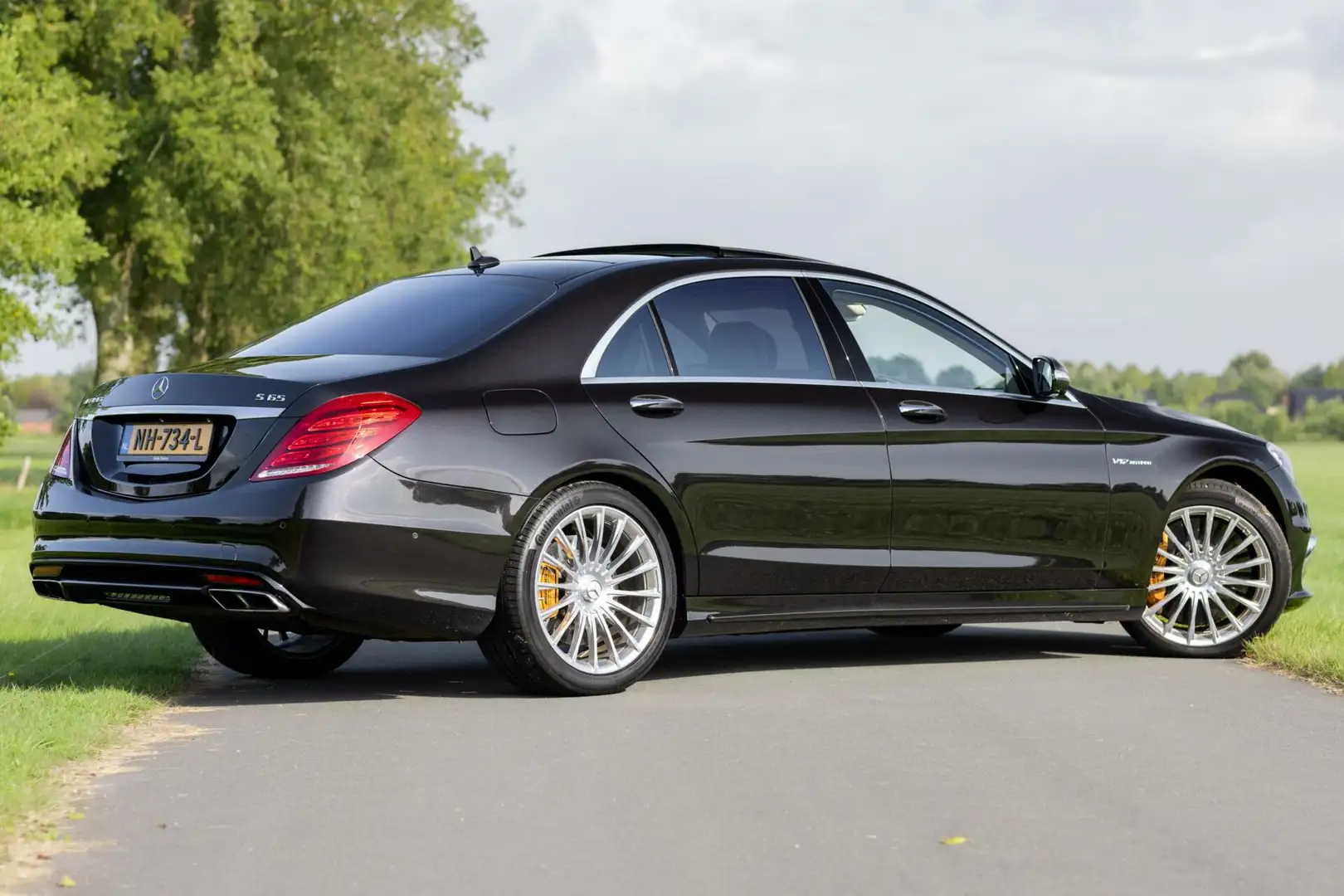 Mercedes-Benz S 65 AMG Lang Negru - 2