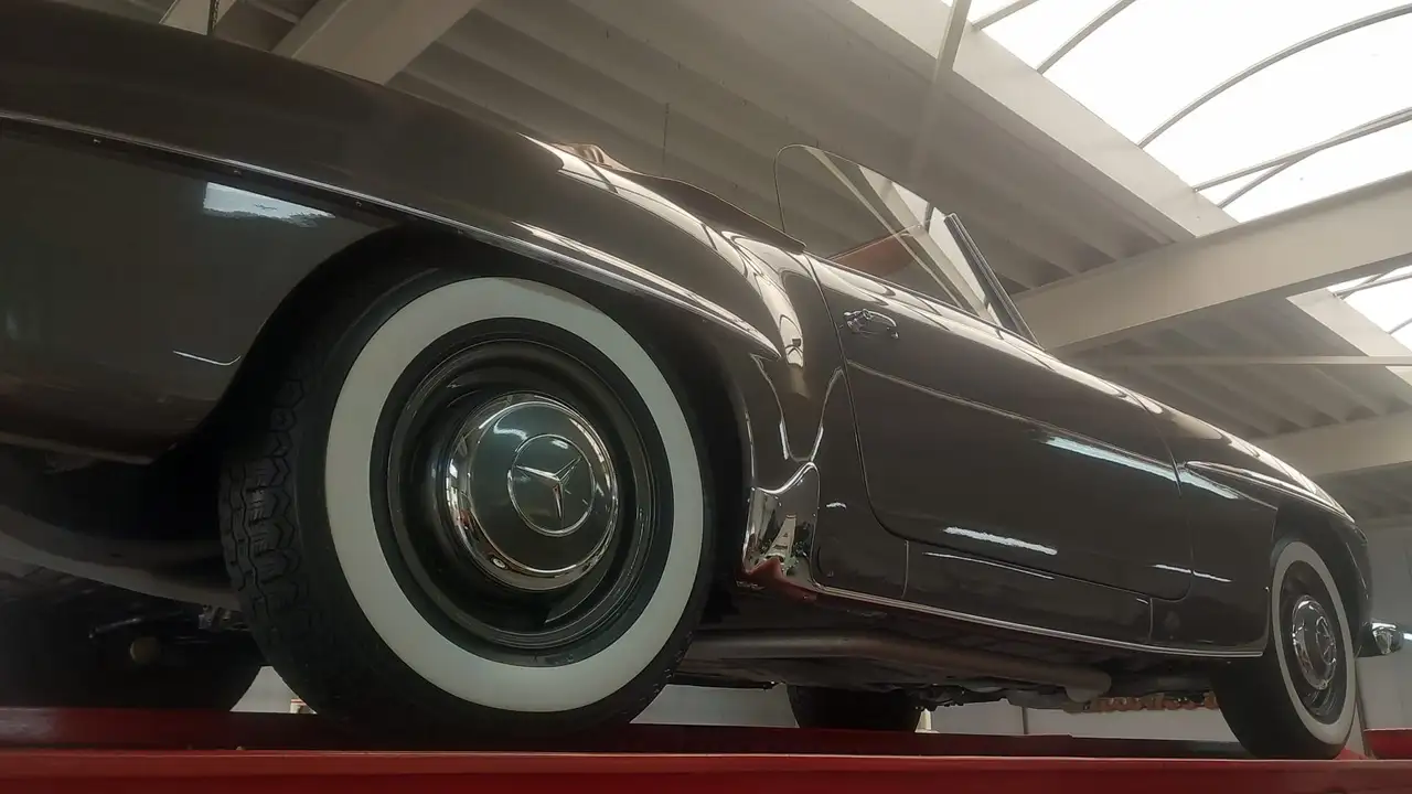 Mercedes-Benz 190 SL Roadster "Fully restored and matching numbers", foto 8