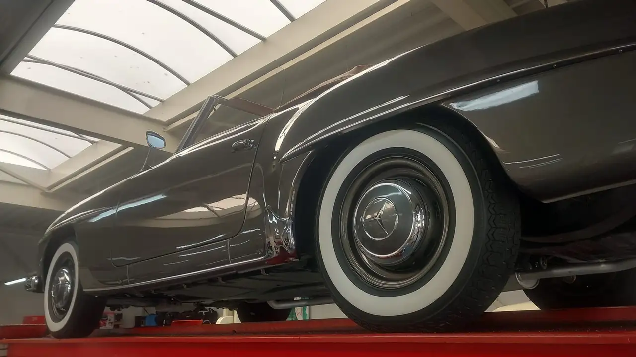Mercedes-Benz 190 SL Roadster "Fully restored and matching numbers", foto 7