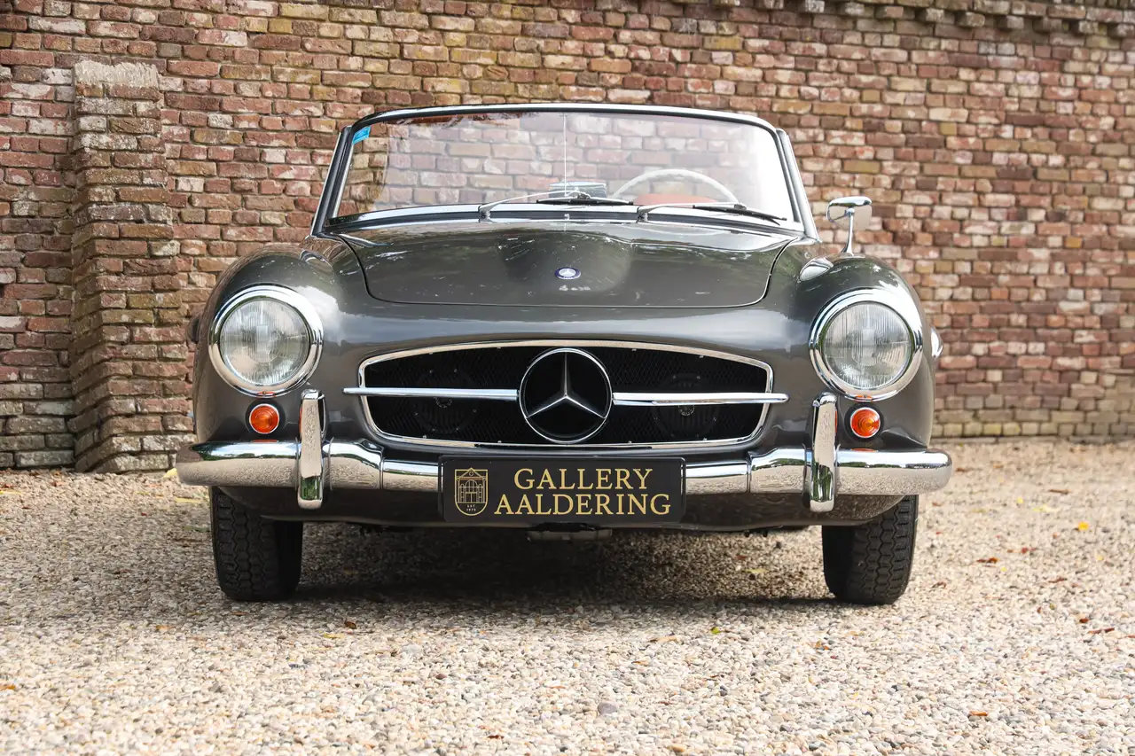 Mercedes-Benz 190 SL Roadster "Fully restored and matching numbers", foto 5