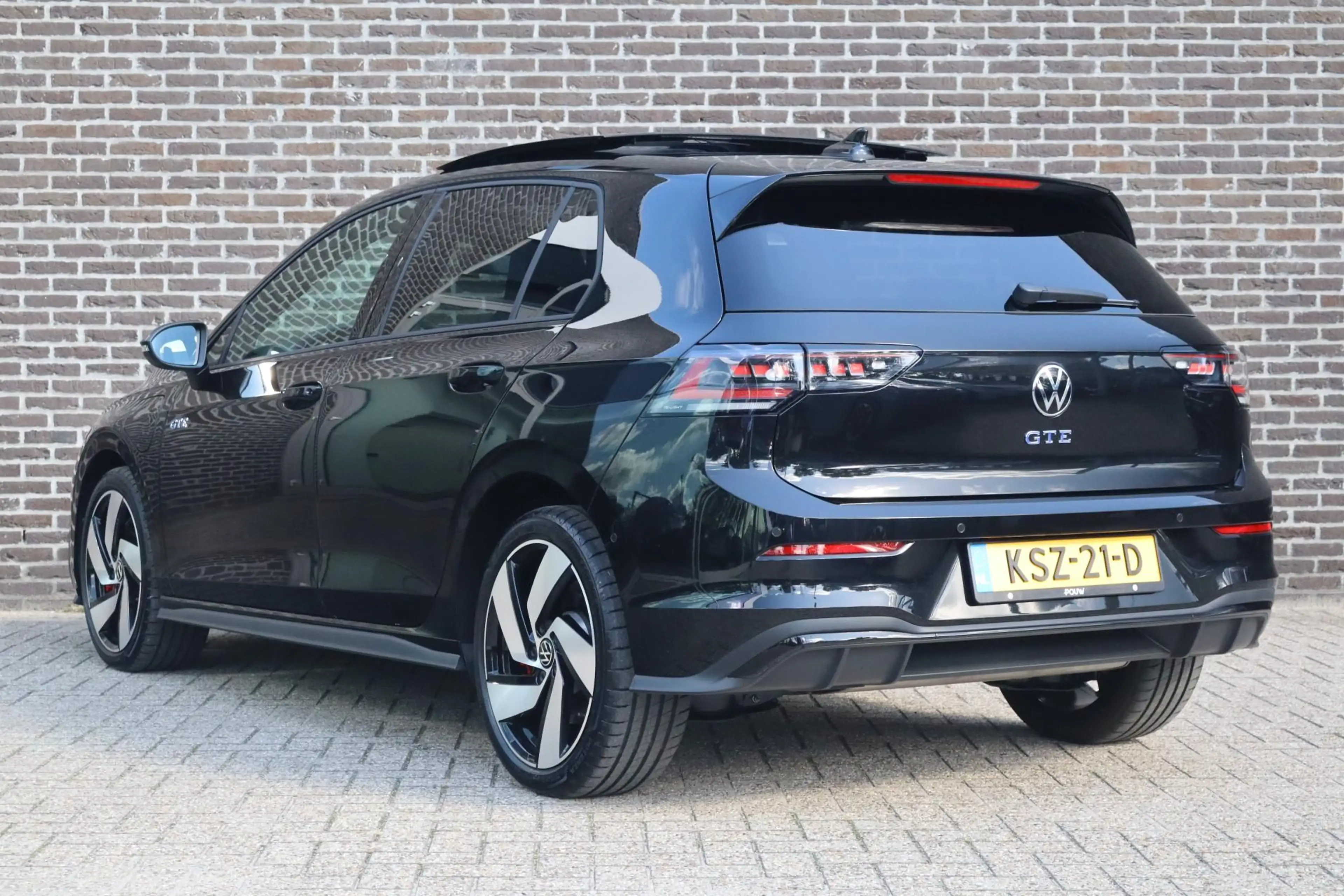 Volkswagen Golf GTE 1.5 eHybrid 272pk | SoH 100% | Lederen Bekleding | — photo 13