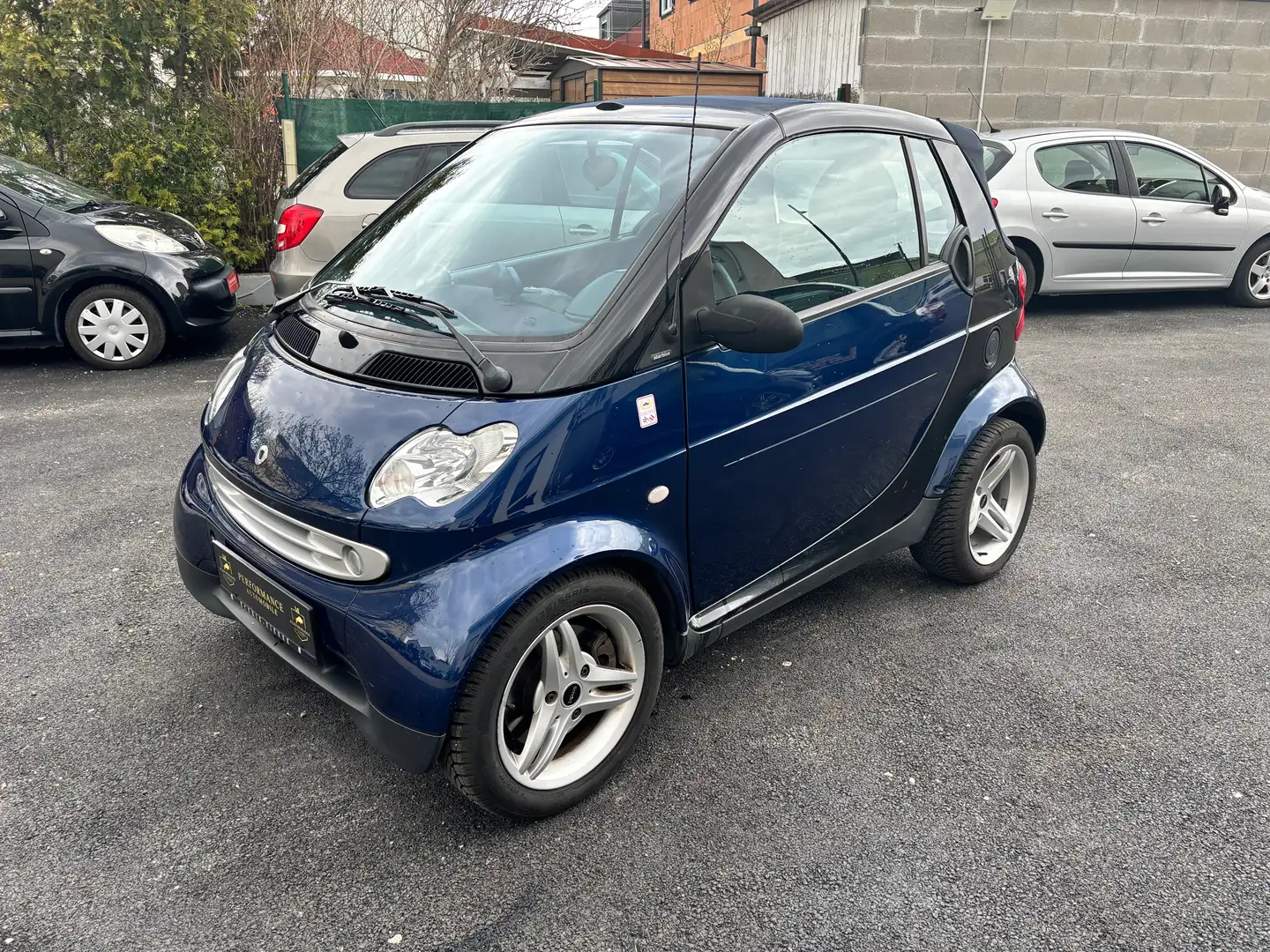smart city-coupé/city-cabrio Cabrio *Nur 81.000tkm* Blauw - 1