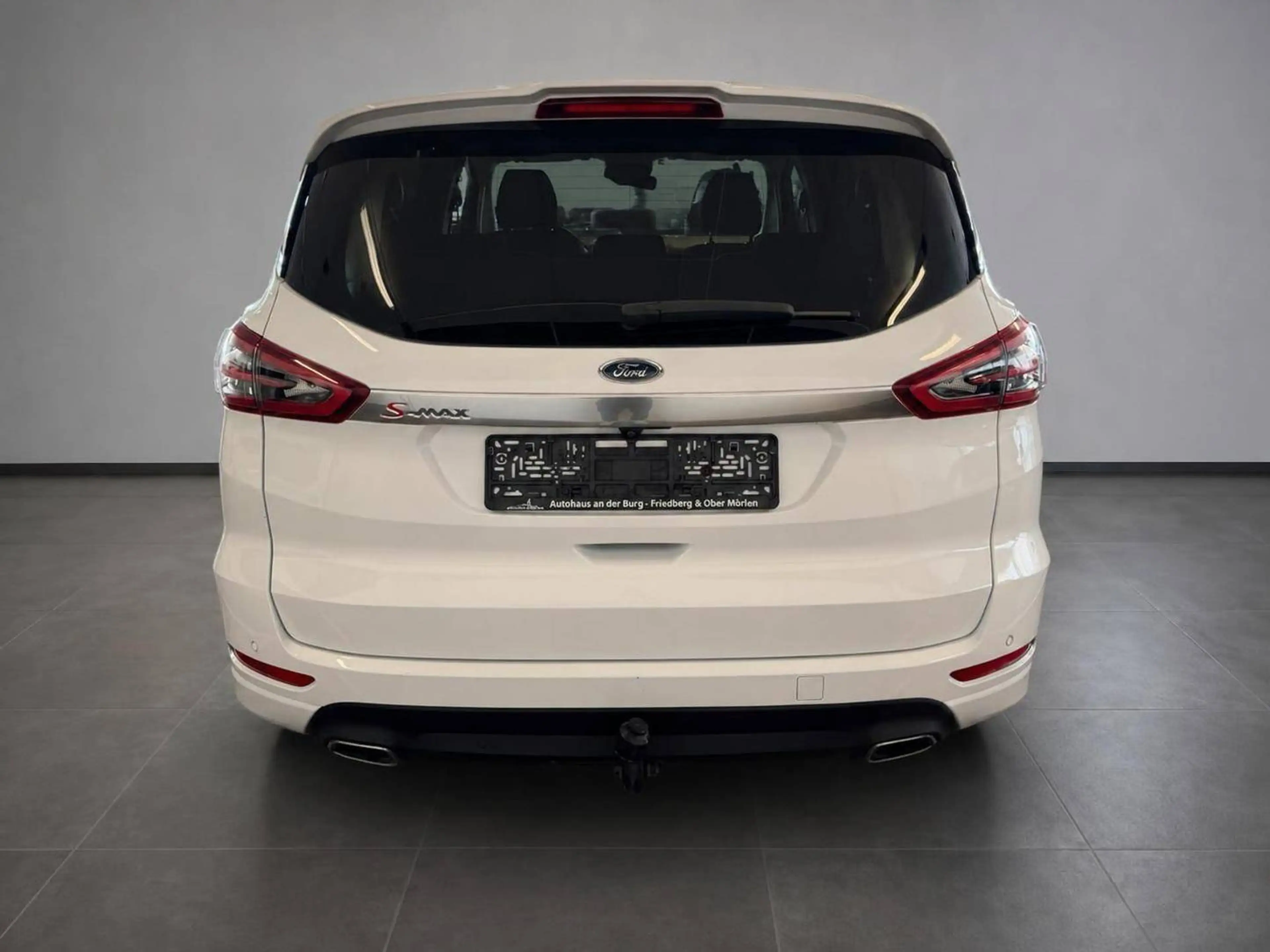 Ford S-Max Titanium — photo 6