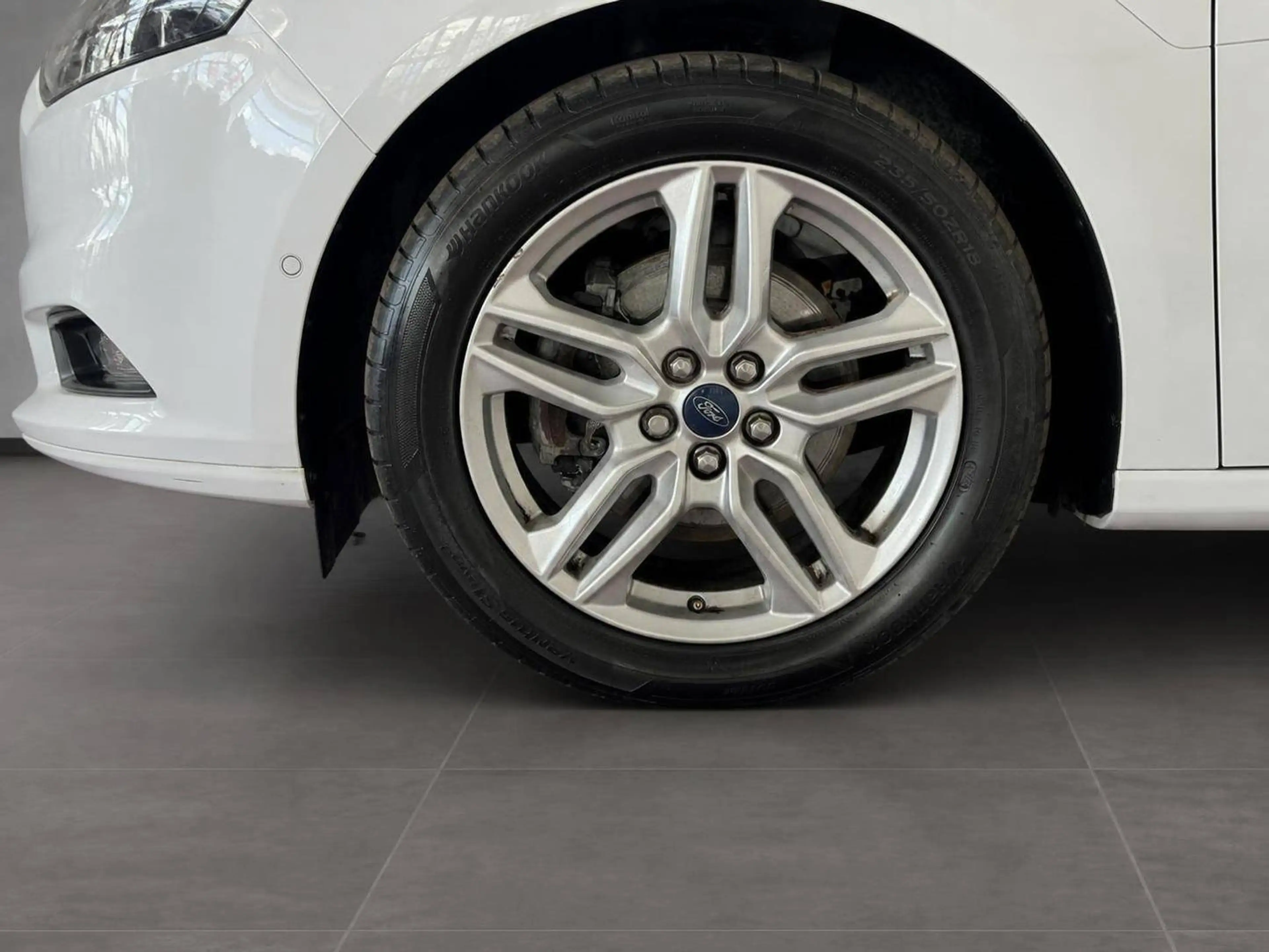 Ford S-Max Titanium — photo 4
