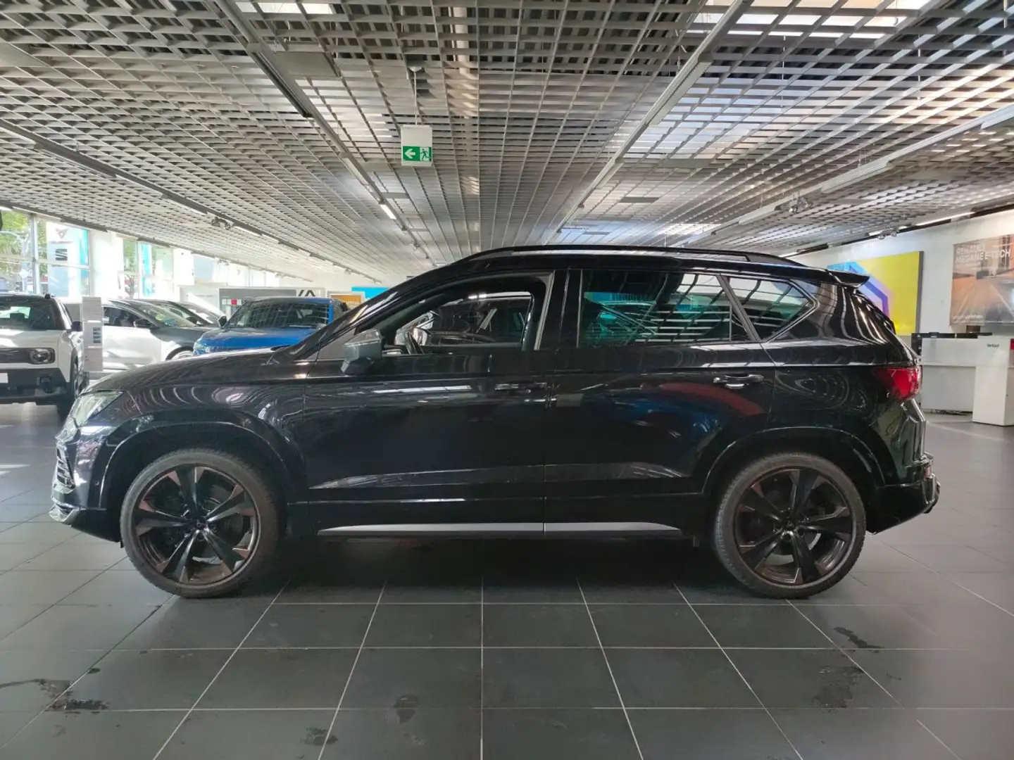 CUPRA Ateca 2.0 TSI 4Drive DSG Kamera 360 Sitzheizung Klima Schwarz - 2