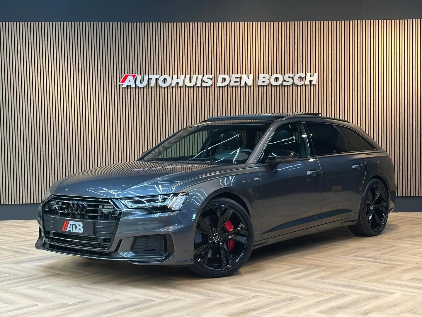Audi A6 Avant 55 TFSI e Quattro S Line Competition 367PK Grijs - 1
