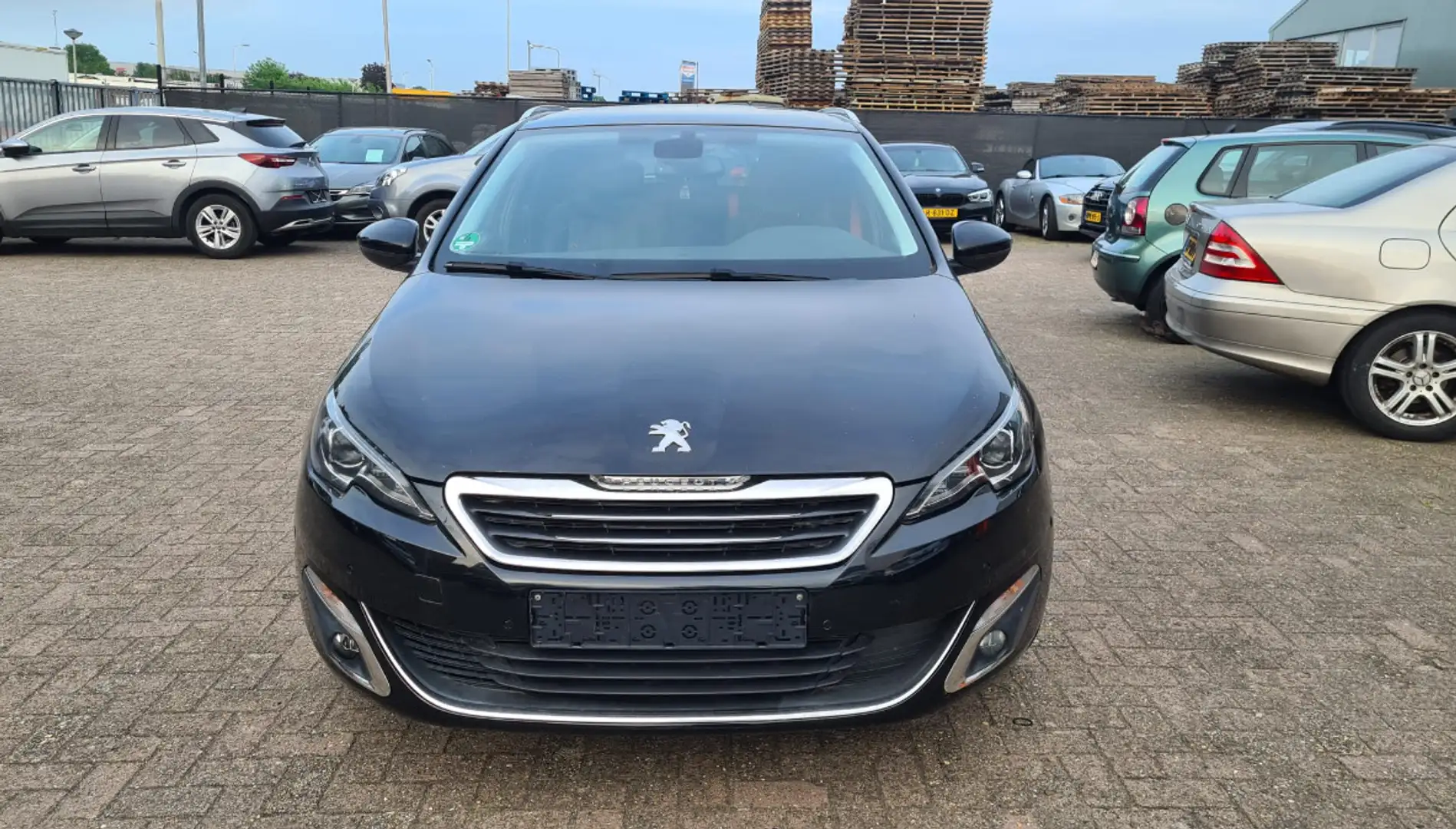 Peugeot 308 SW BlueHDi 150 EAT6 Stop & Start Allure - 2